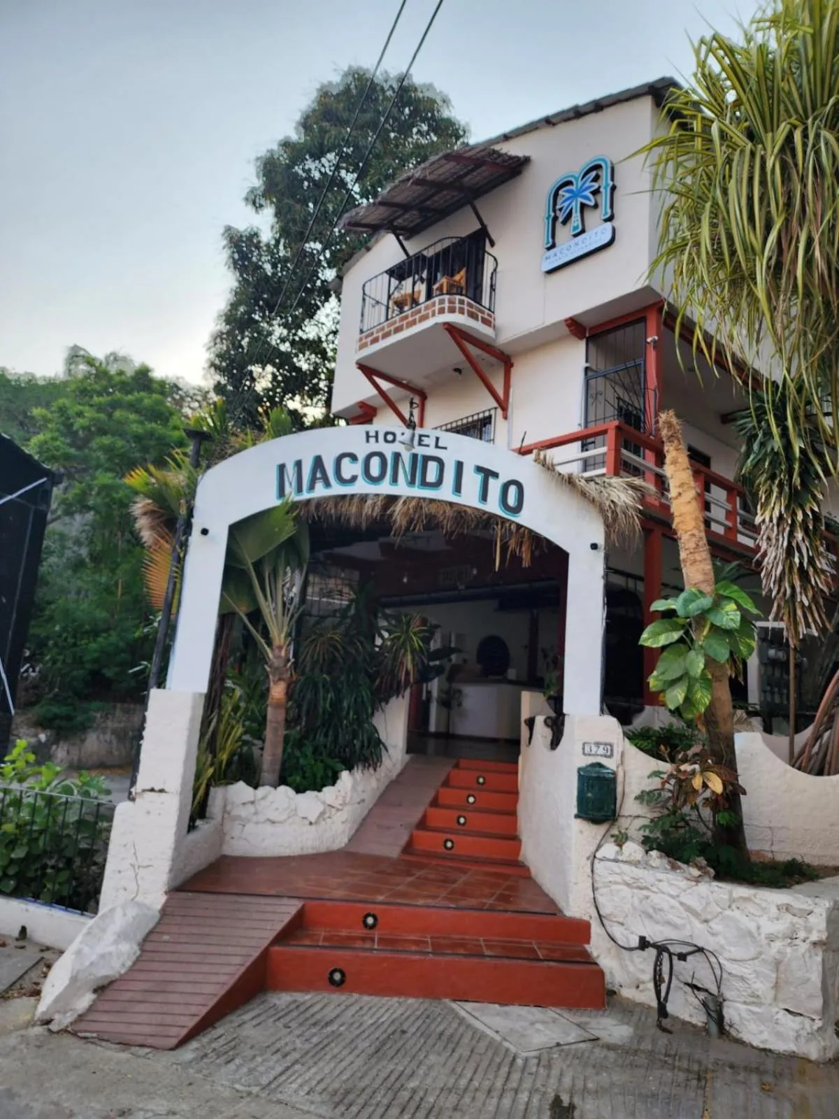 Facade/entrance in Esencia Puerto Escondido