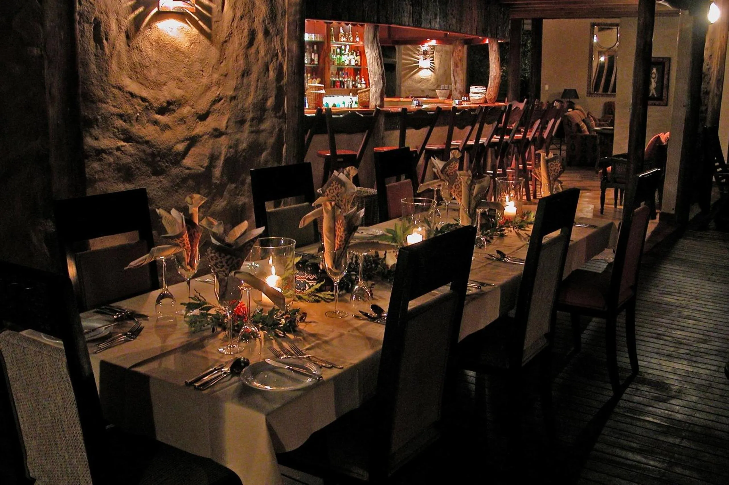 Restaurant/places to eat in Lukimbi Safari Lodge