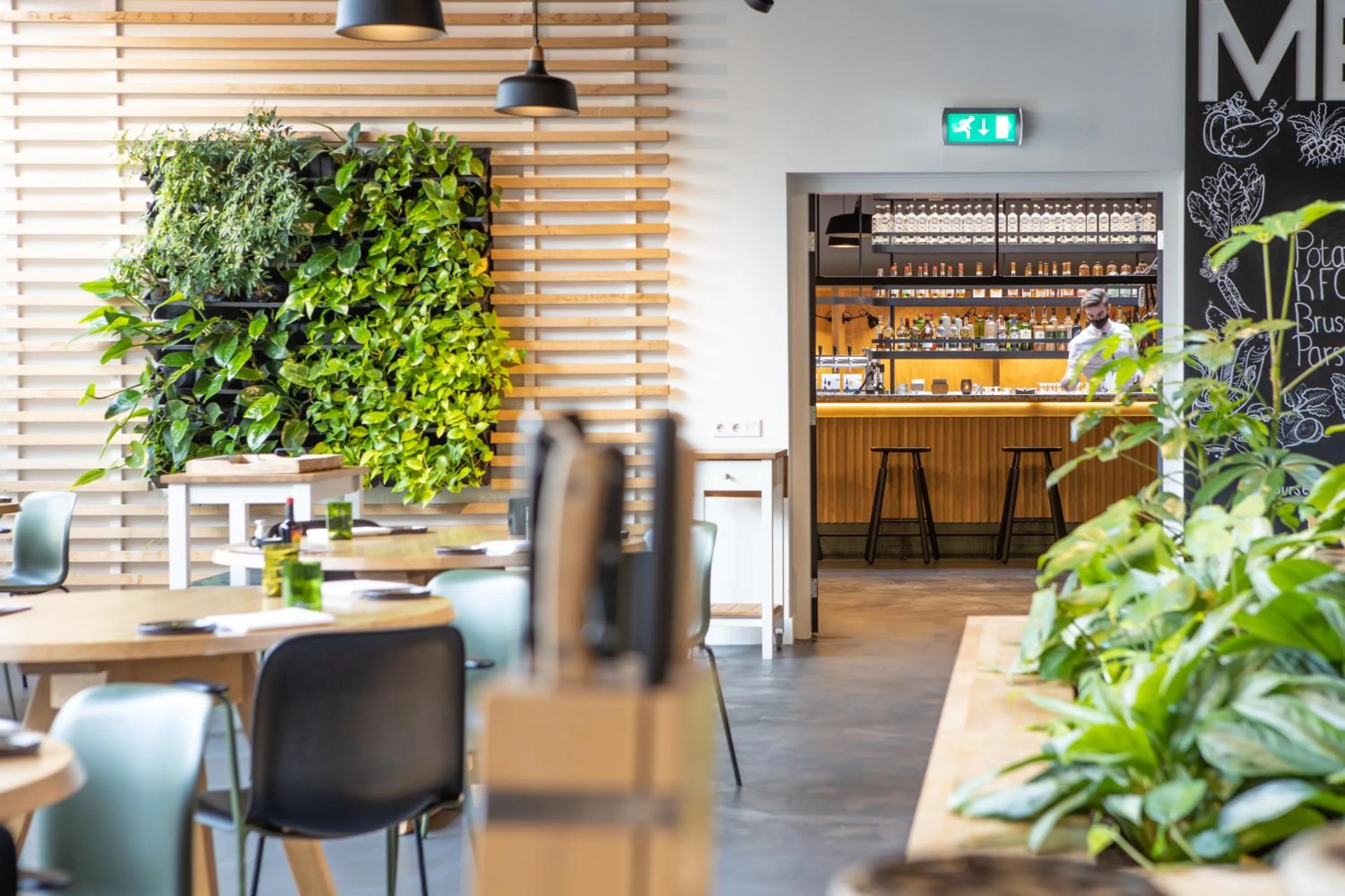 Restaurant/places to eat in Notiz Hotel Leeuwarden