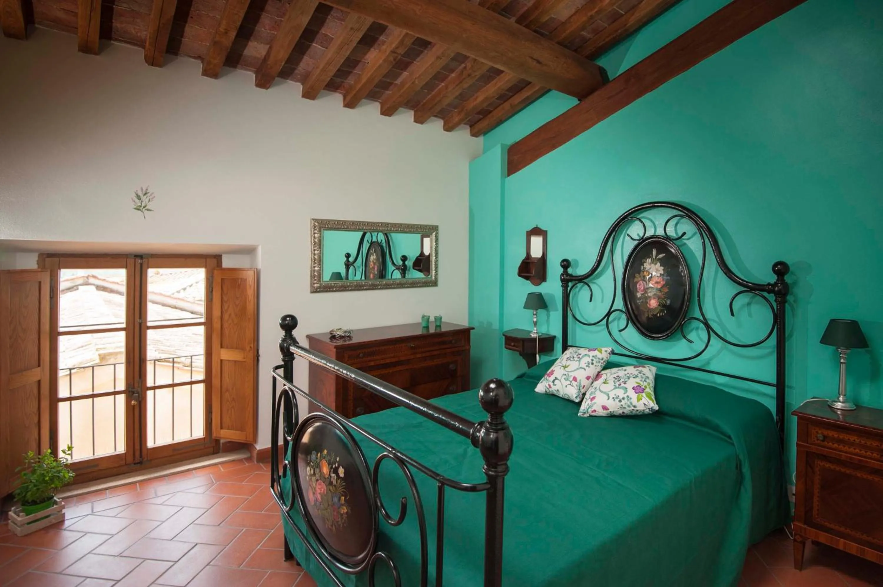 Day, Bed in Antico Granaione