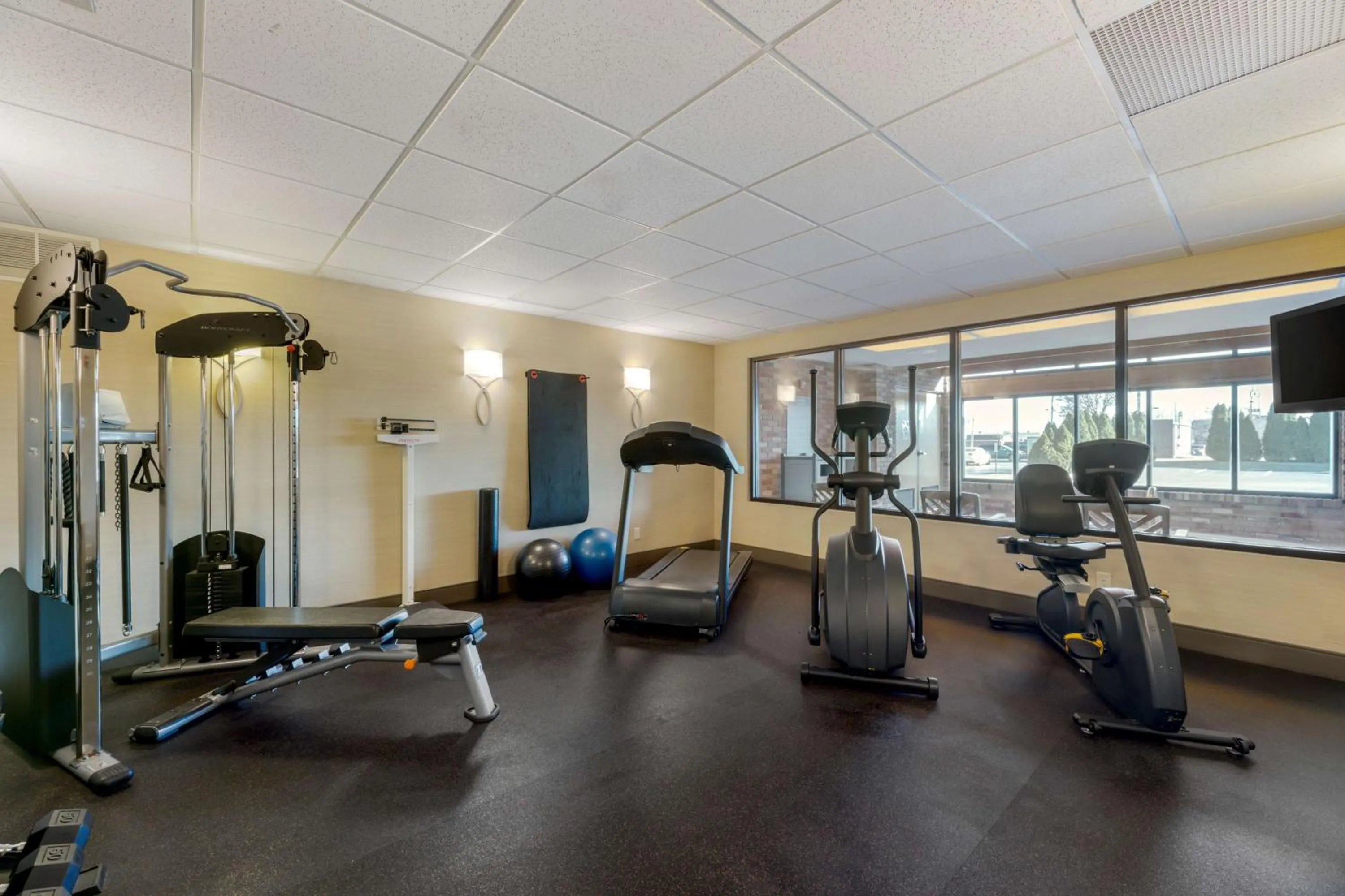 Spa and wellness centre/facilities in Best Western Falcon Plaza - Bowling Green