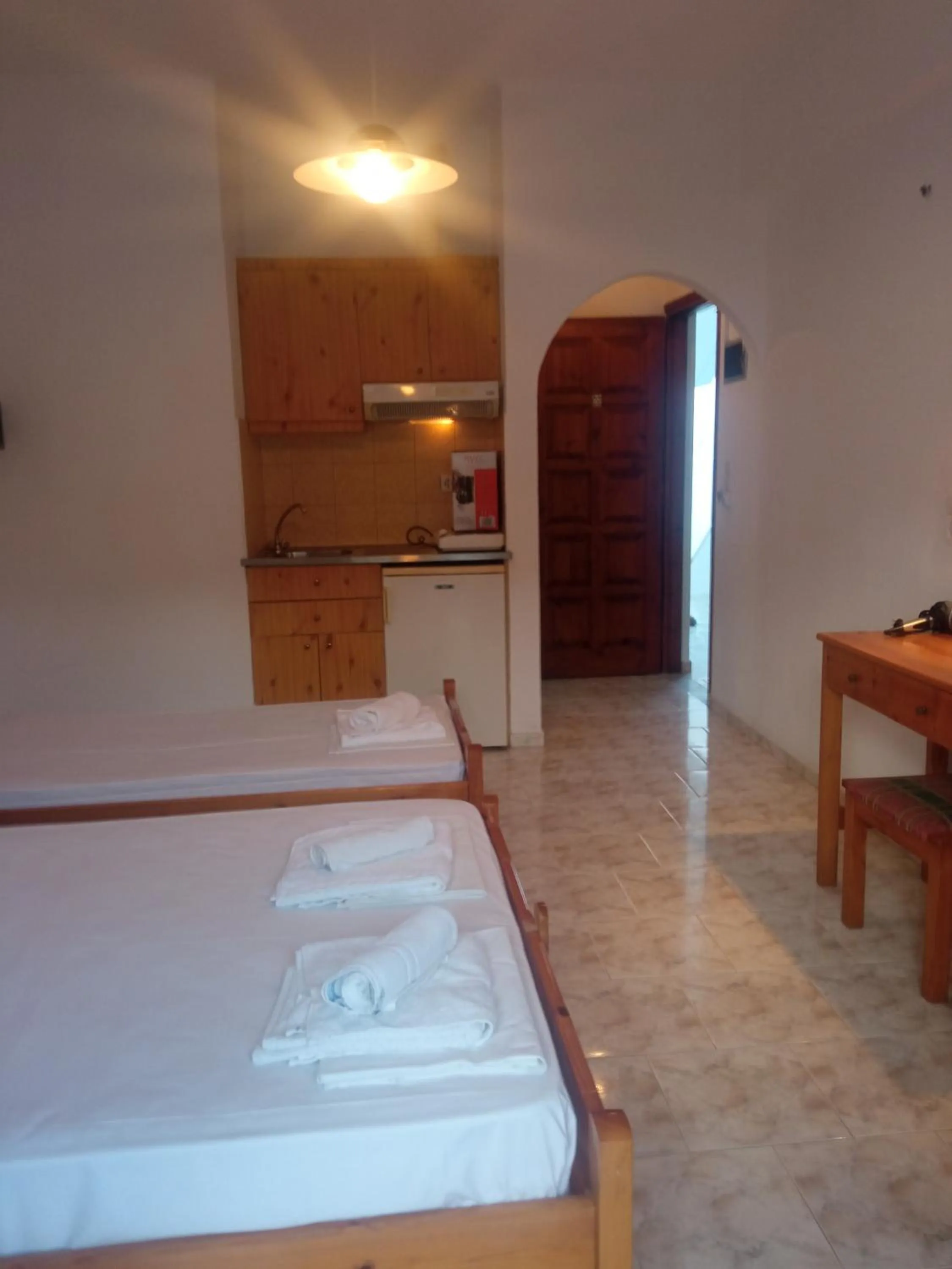 George Studios Stalis