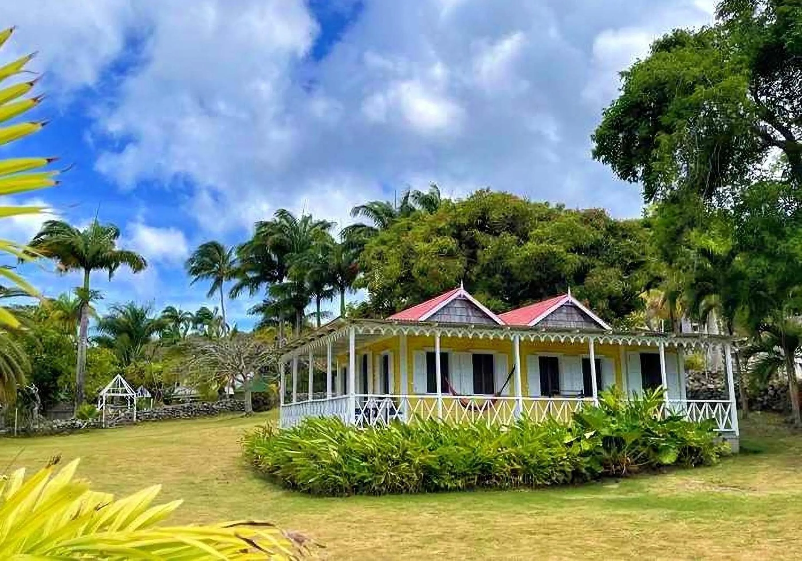 Property building in Hermitage Nevis