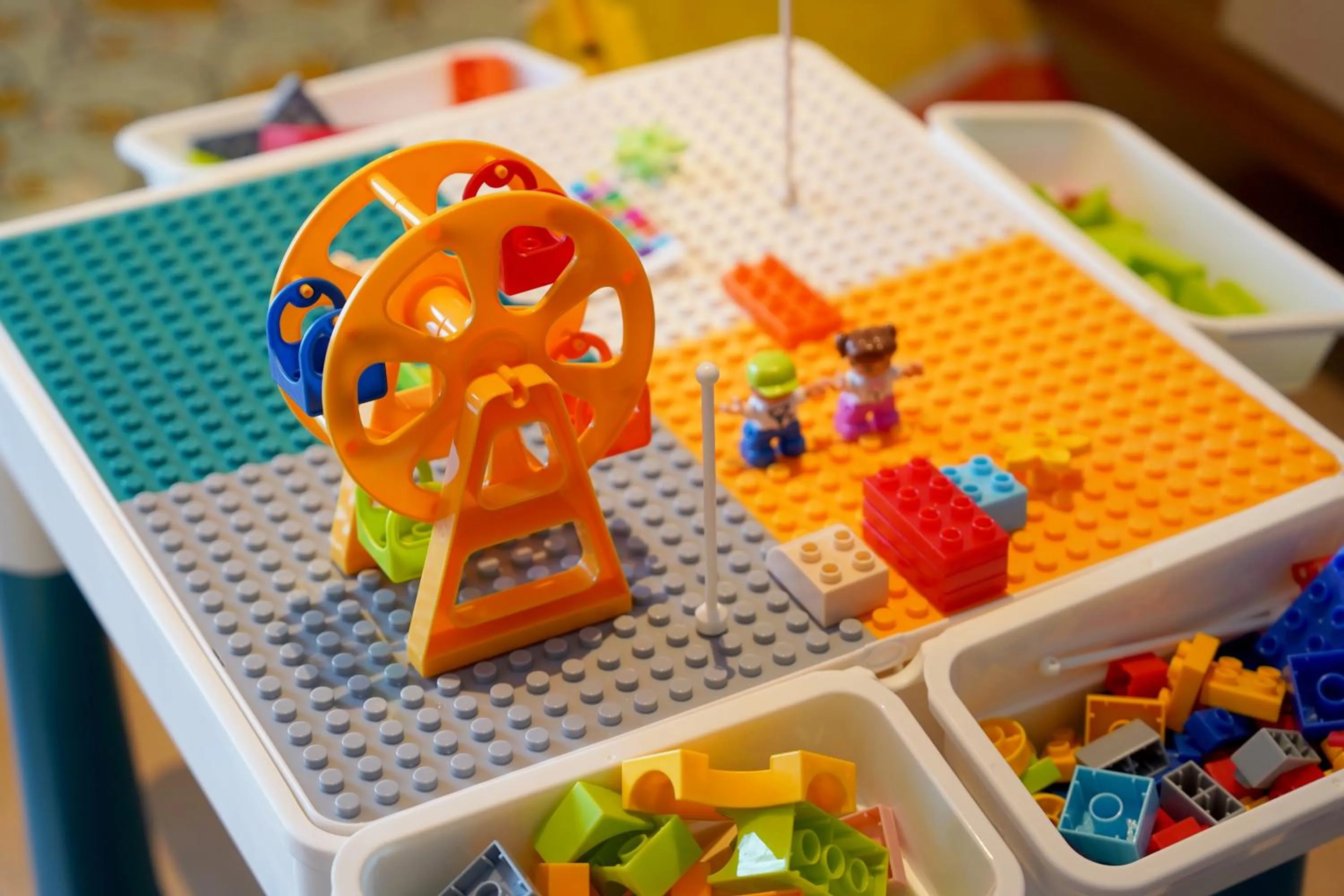 children in New World Guangzhou Hotel