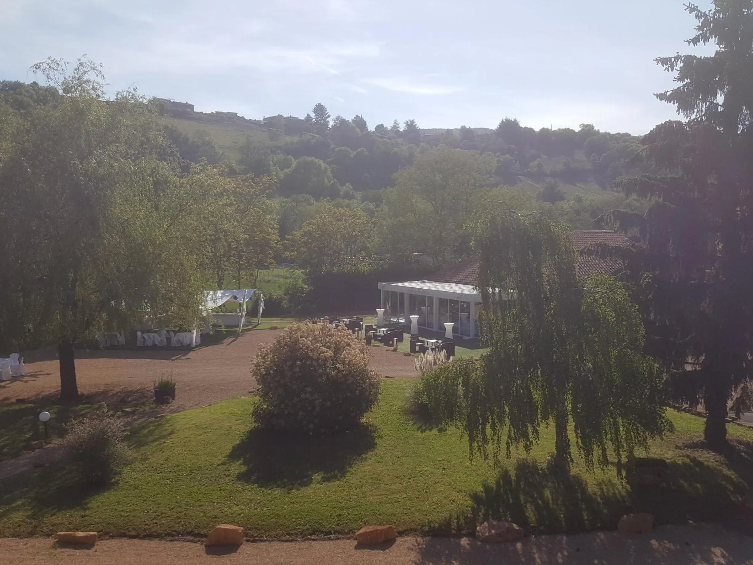 Property building in Hôtel Domaine des Pierres Dorées