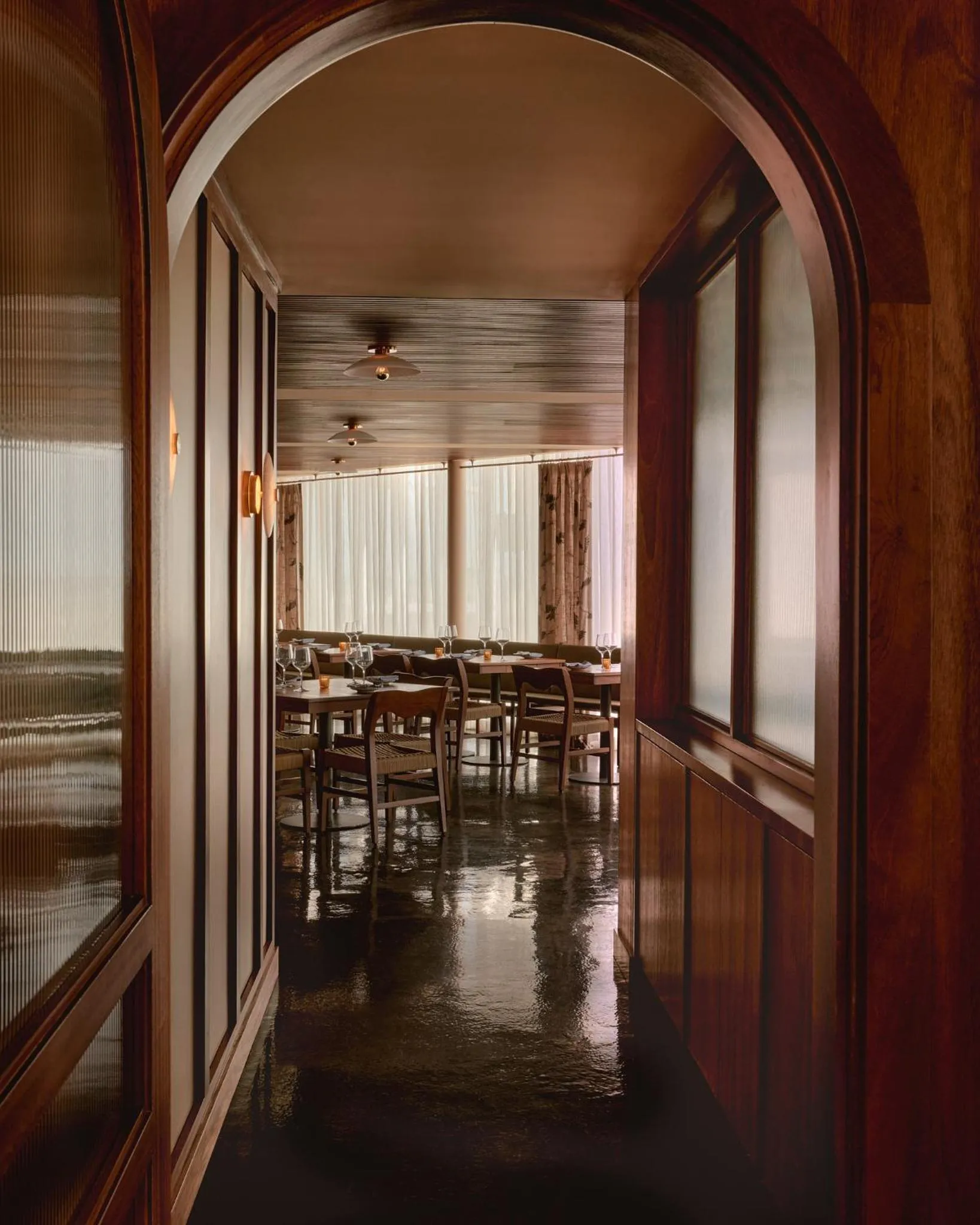 Restaurant/places to eat in Hotel Lucine