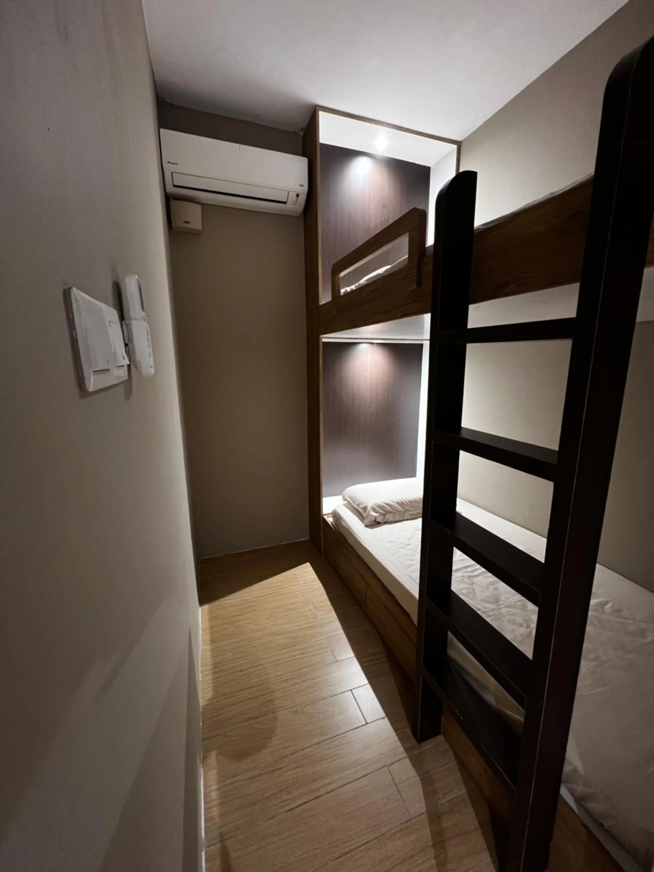 Bed in ITCC Manhattan Suites by Infinity