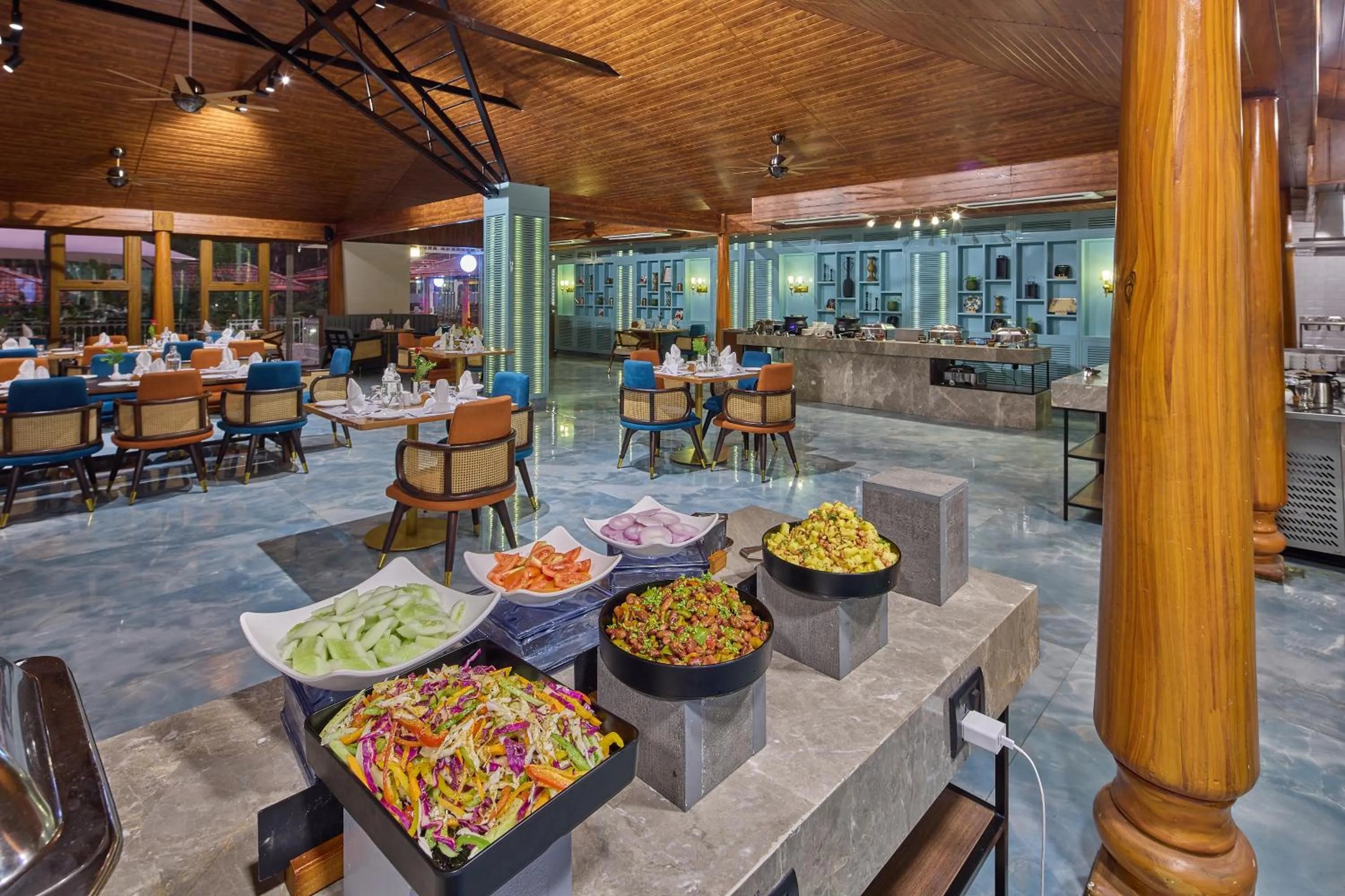 Restaurant/places to eat in Regenta Resort Sakleshpur