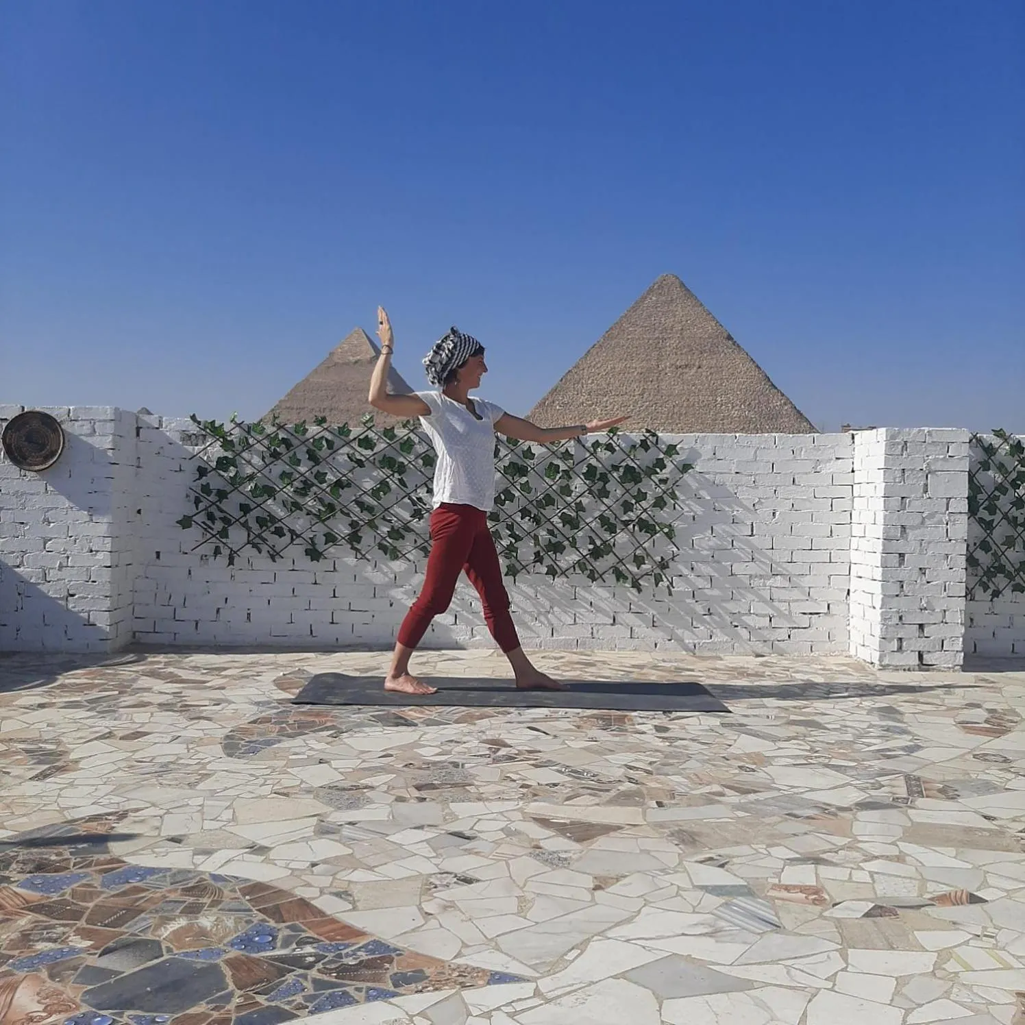 group of guests in Chez l'ami hotel