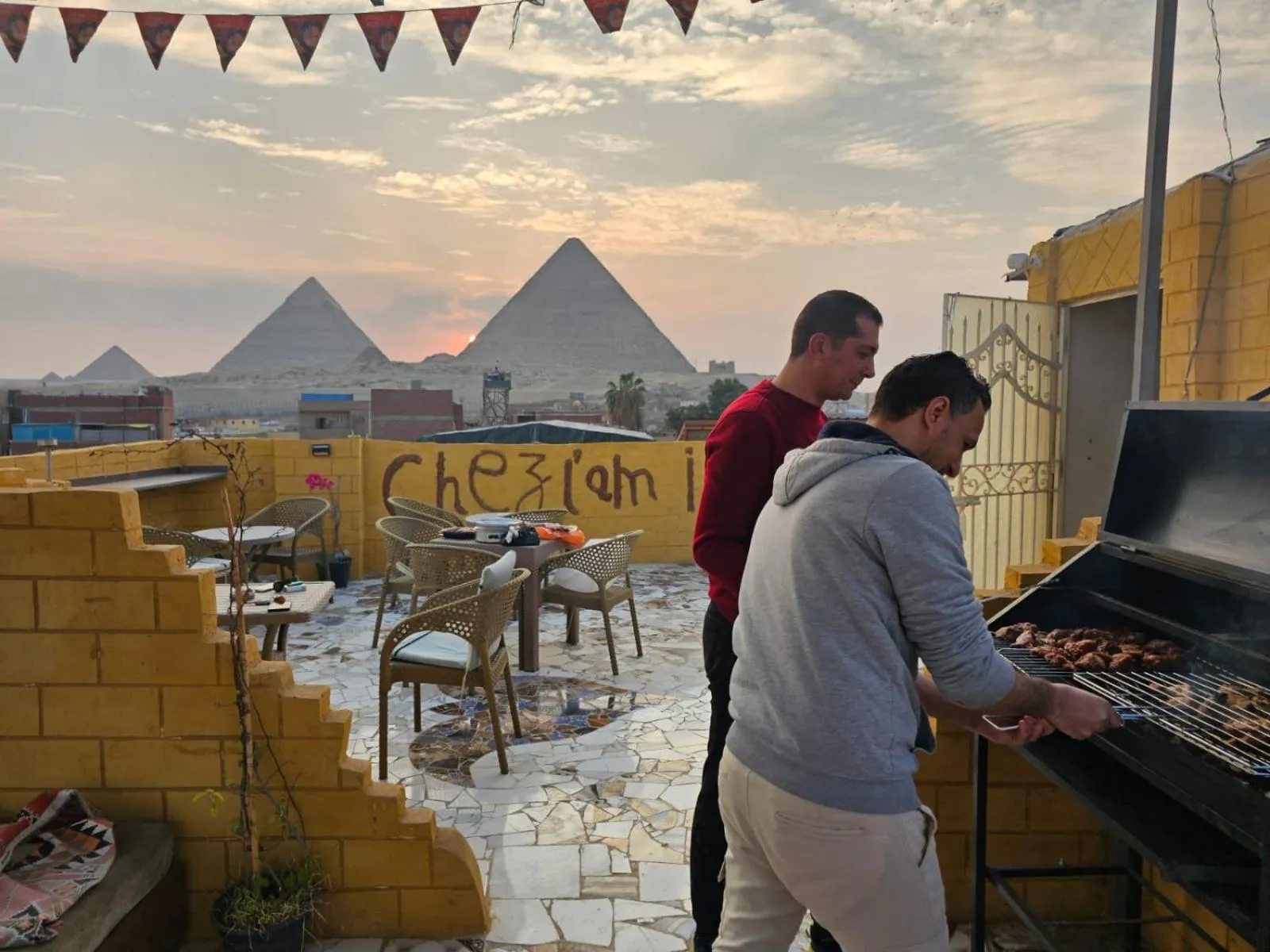 BBQ facilities in Chez l'ami hotel