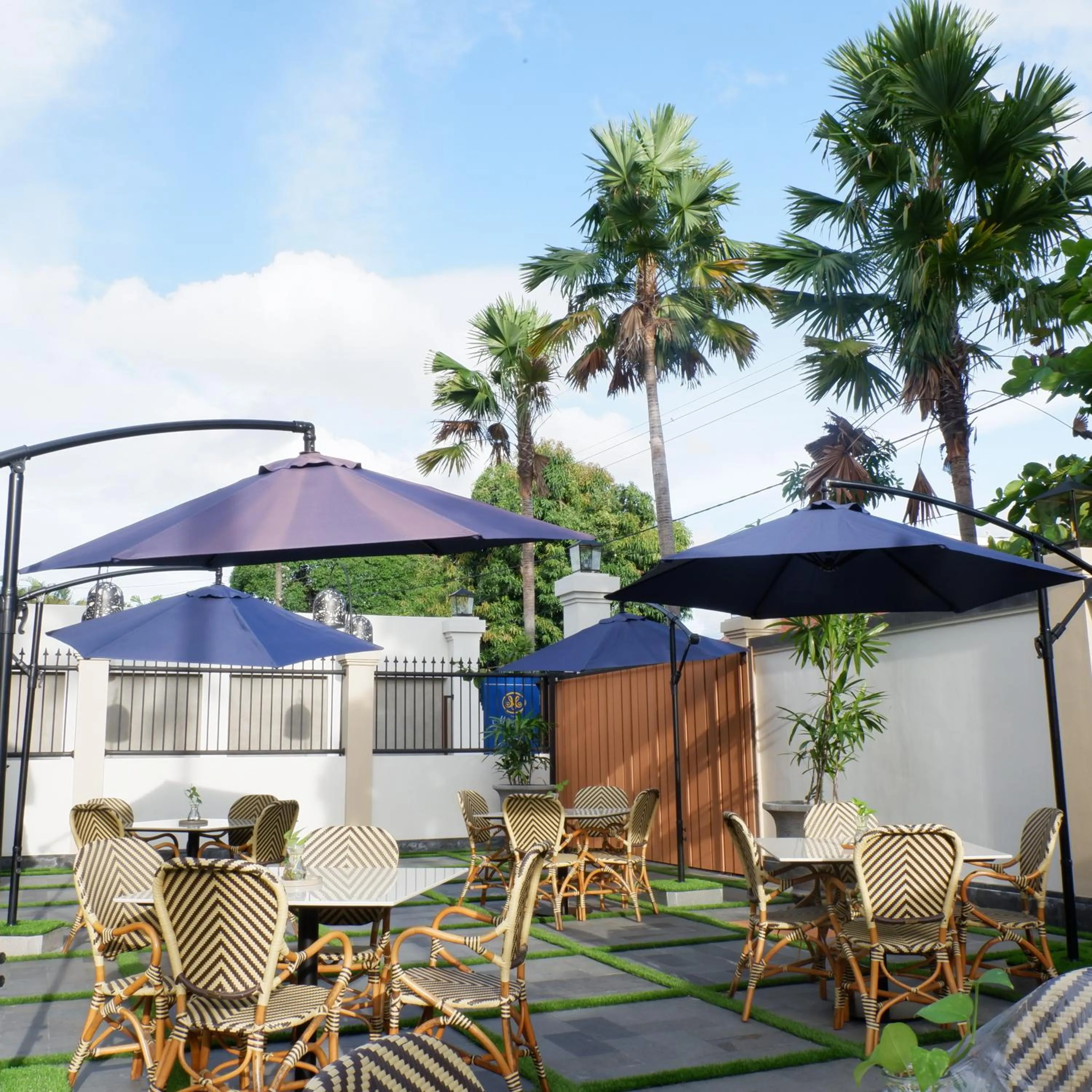 Garden in The Margaux Hotel Yogyakarta