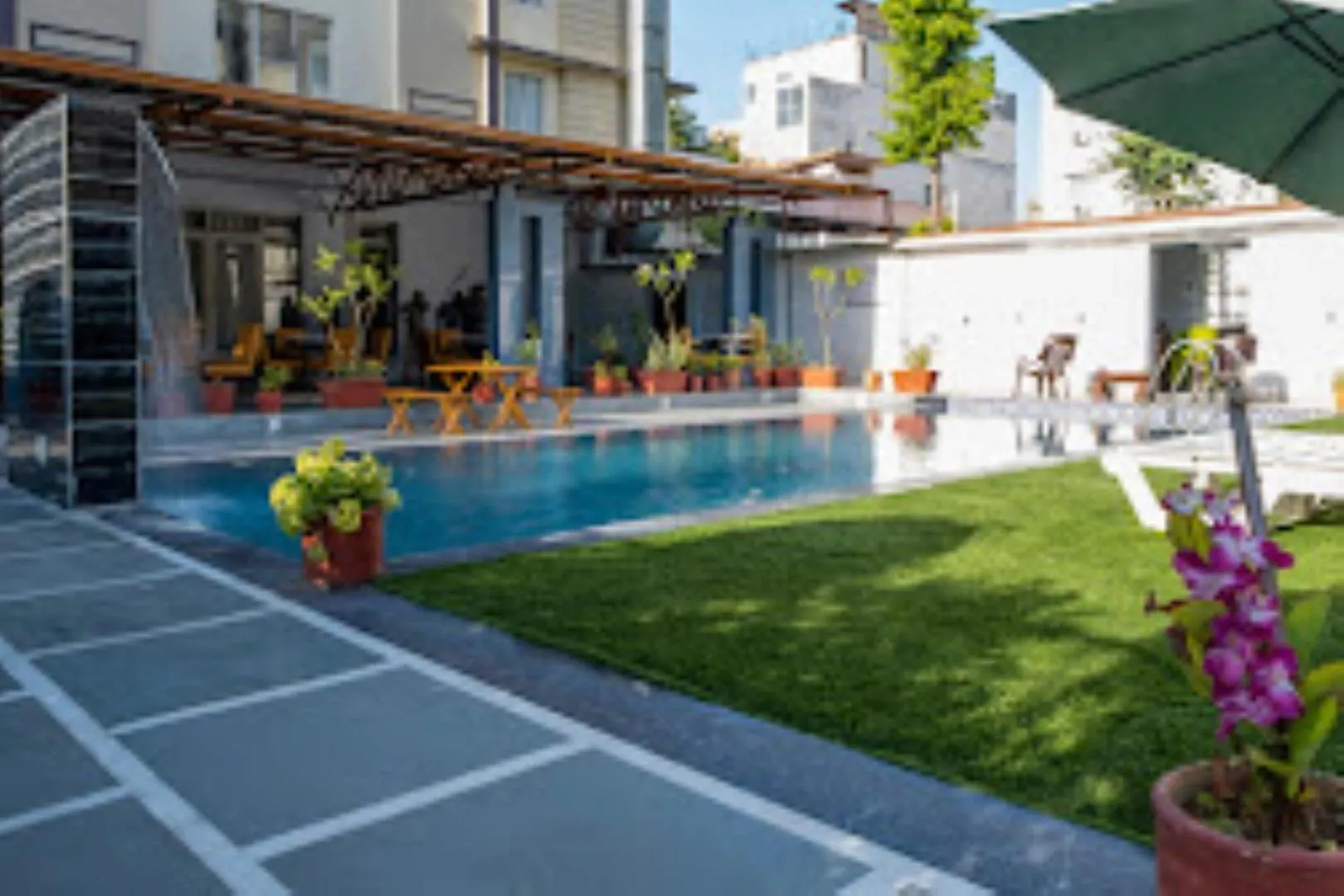 Pool view, Swimming Pool in Hotel Mukund Villas