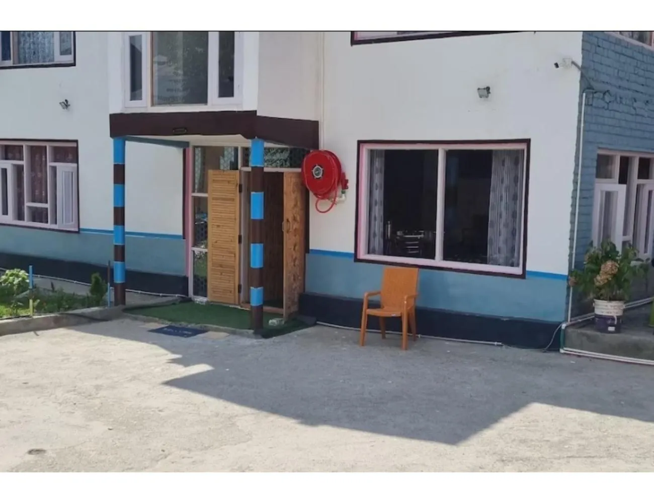 Property building in Hotel New Relax Inn, Pahalgam