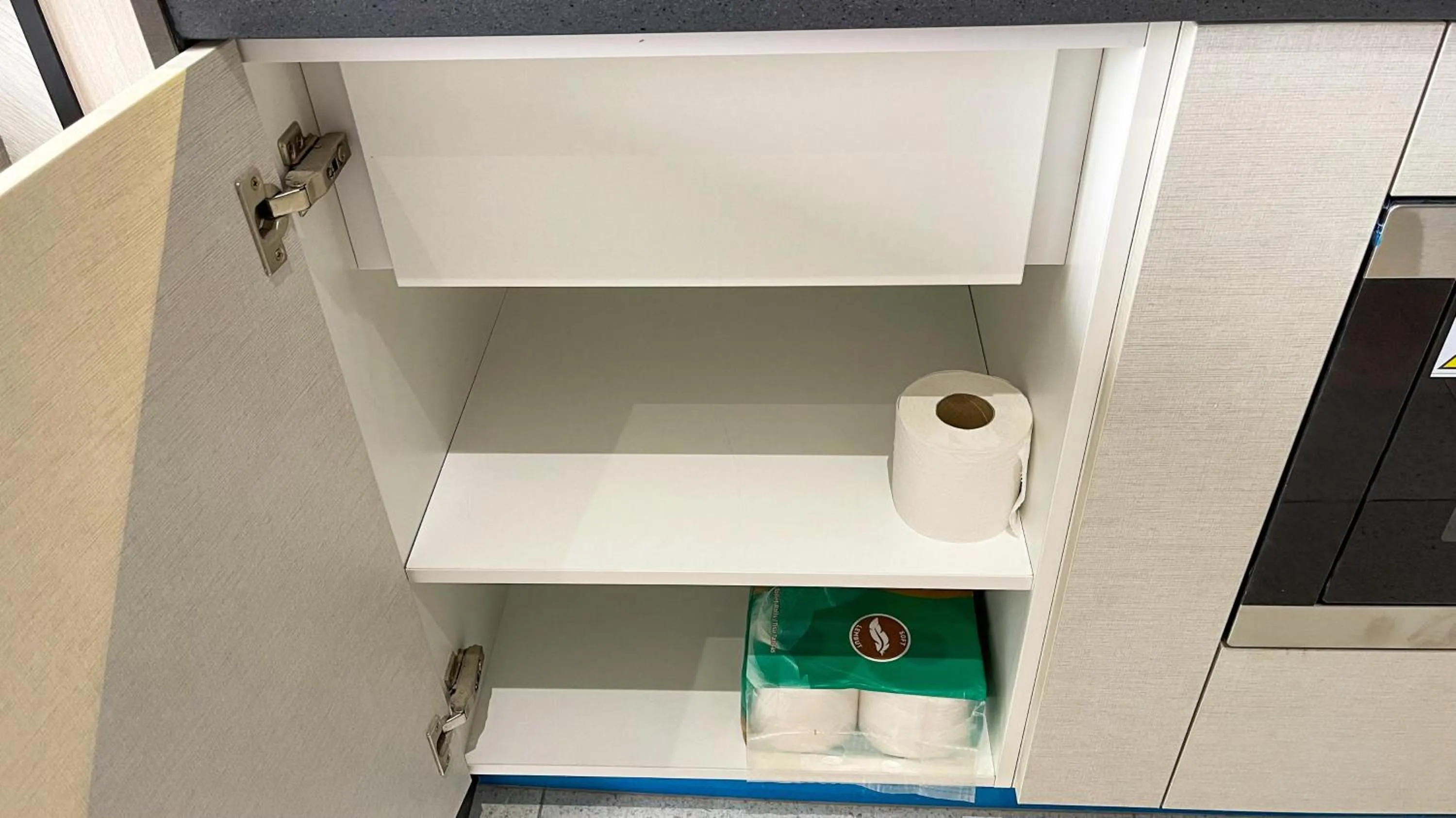 Bathroom in Millerz Square Kuala Lumpur by Synergy