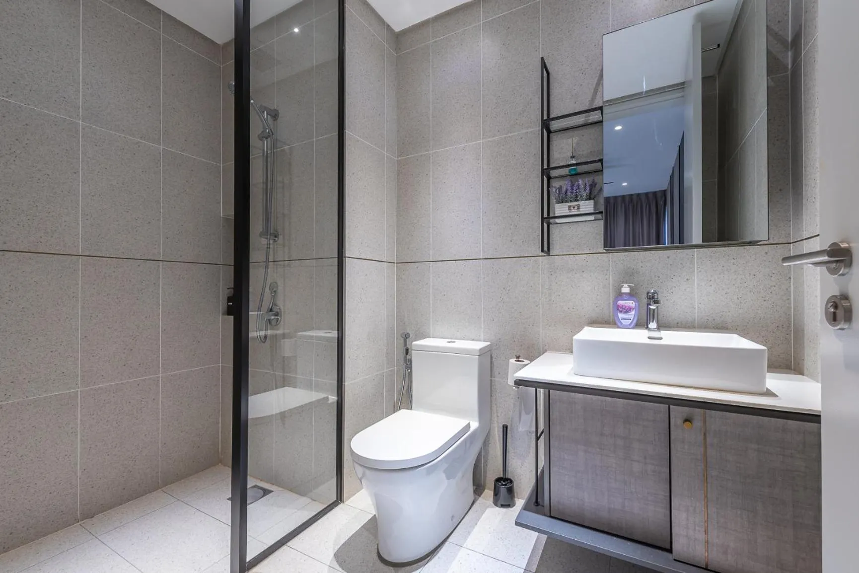 Shower in Millerz Square Kuala Lumpur by Synergy