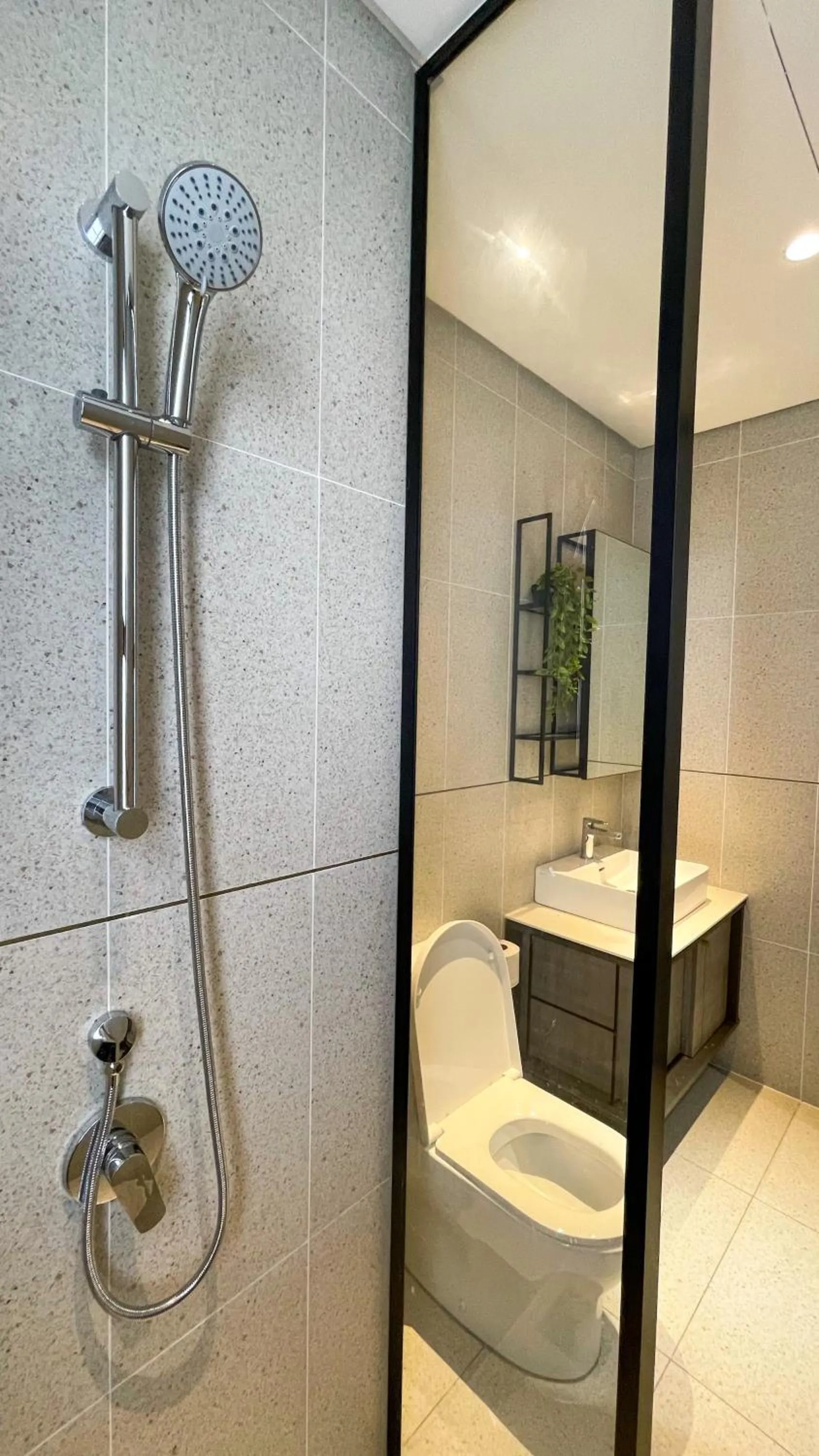 Shower in Millerz Square Kuala Lumpur by Synergy