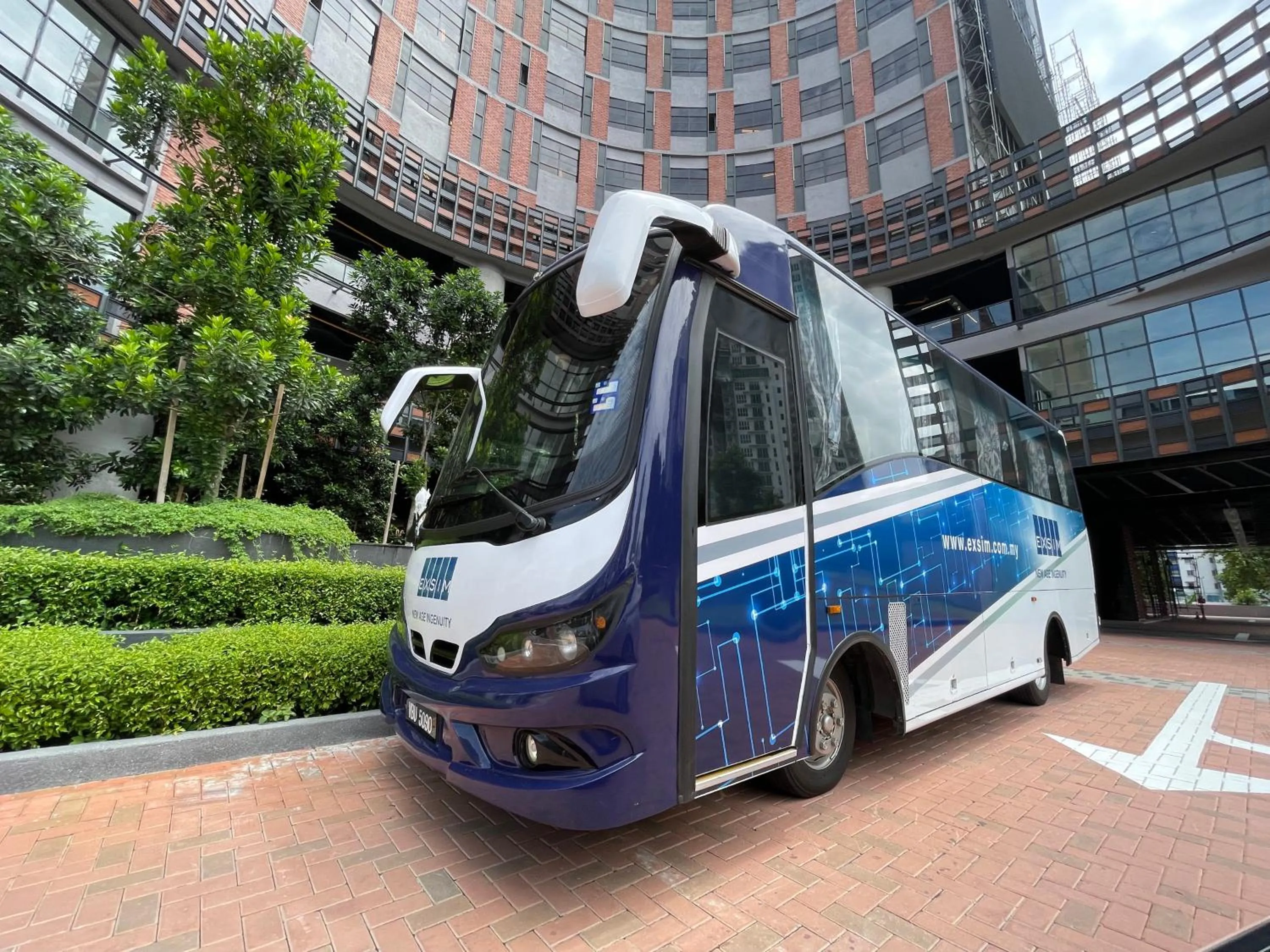 Day in Millerz Square Kuala Lumpur by Synergy