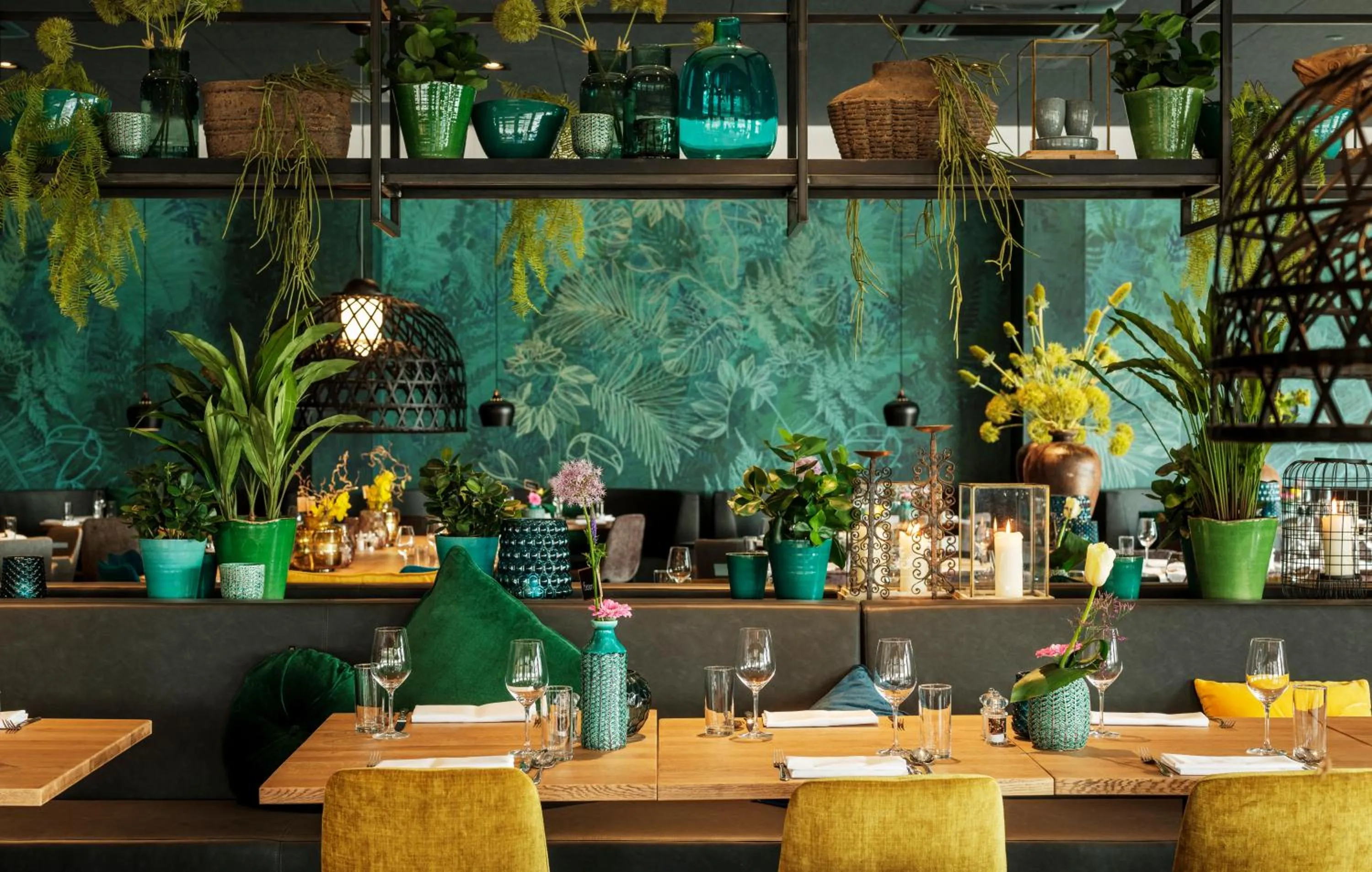 Restaurant/places to eat in Van der Valk Hotel Stein Urmond