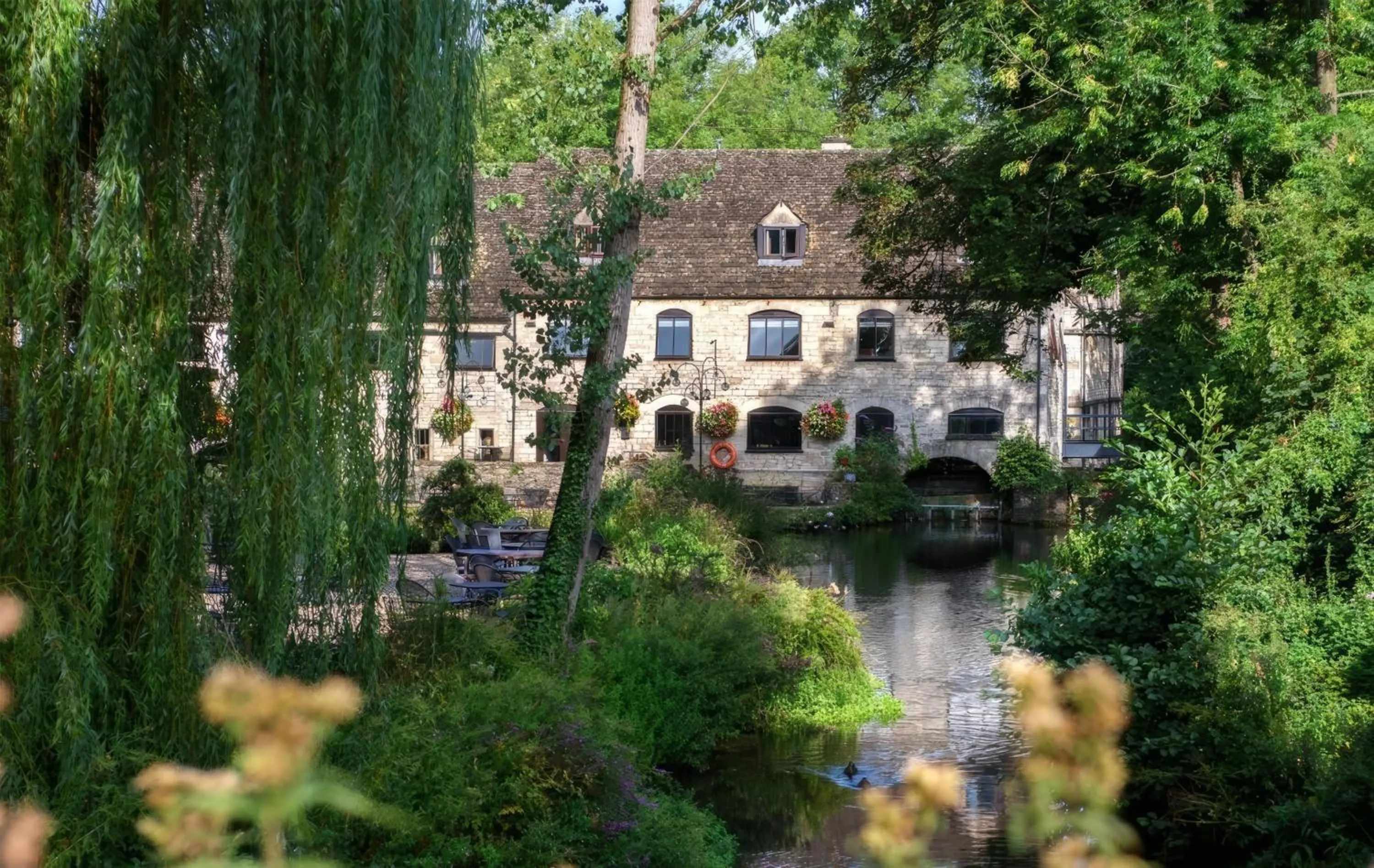Property building in Egypt Mill Hotel and Restaurant