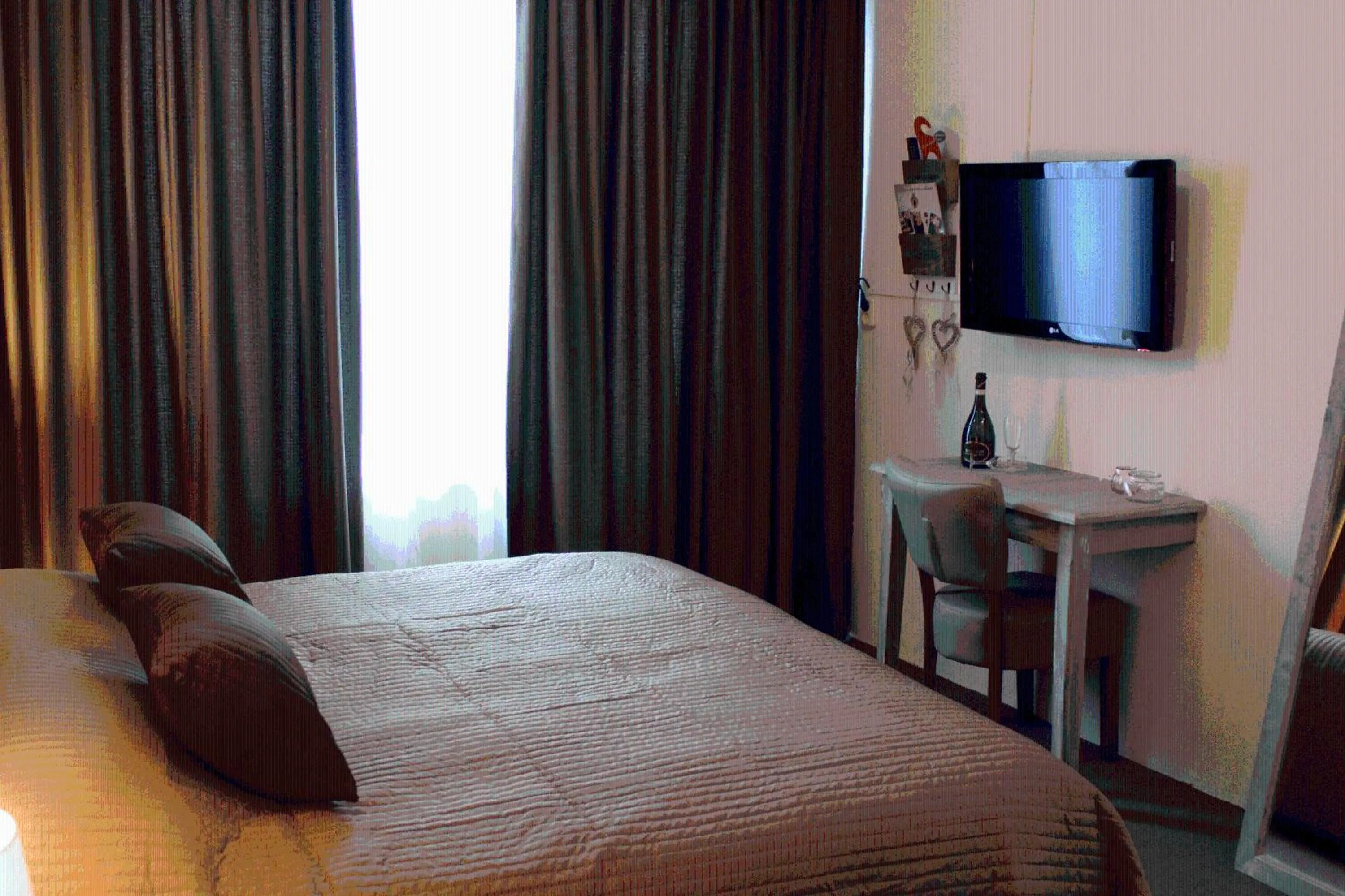 Bed in Parkhotel Hugo de Vries