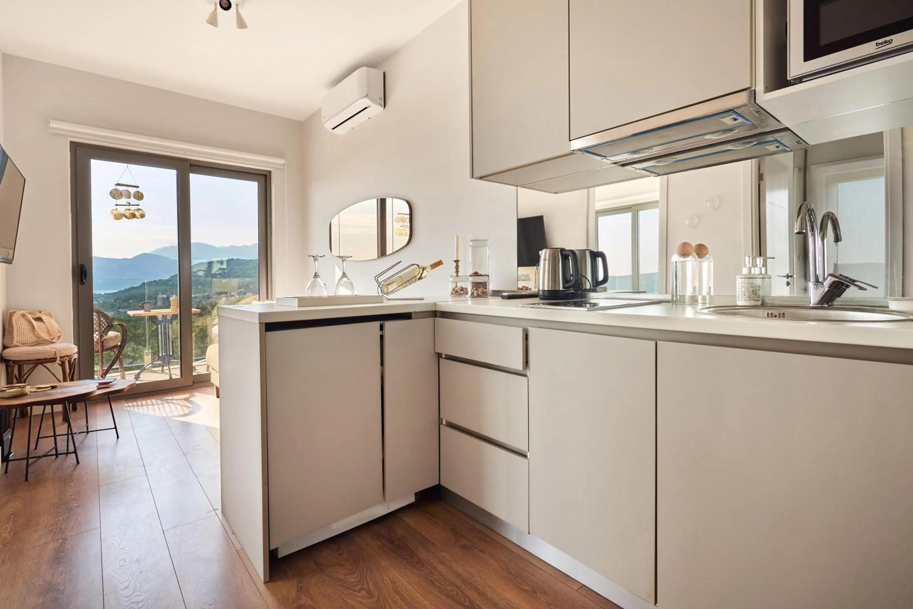 Coffee/tea facilities in Casa Collection