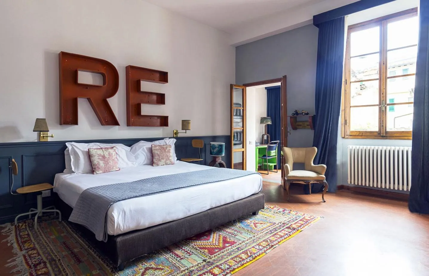 Bedroom, Bed in Soprarno Suites