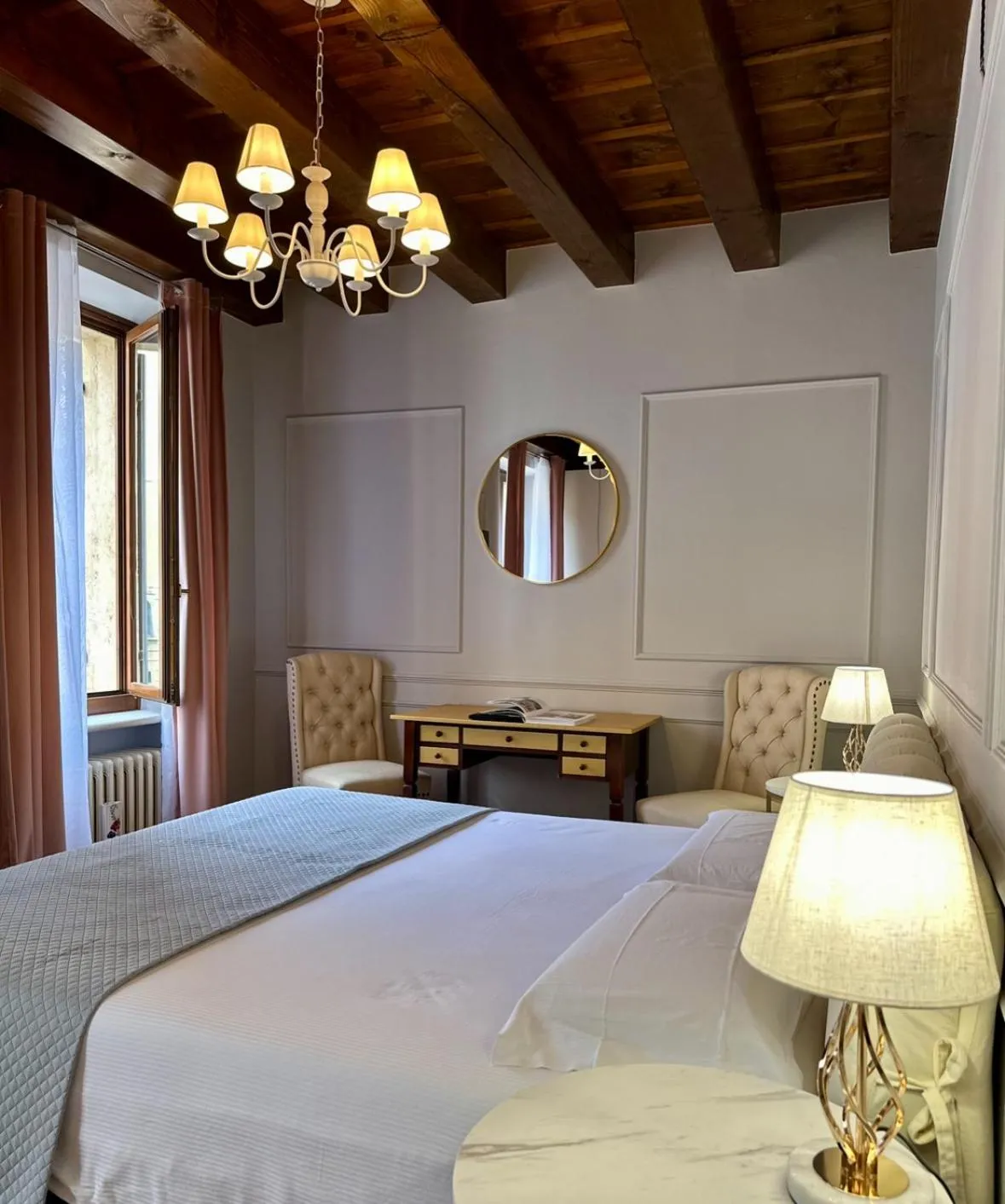 Bed in Relais Ponte Pietra