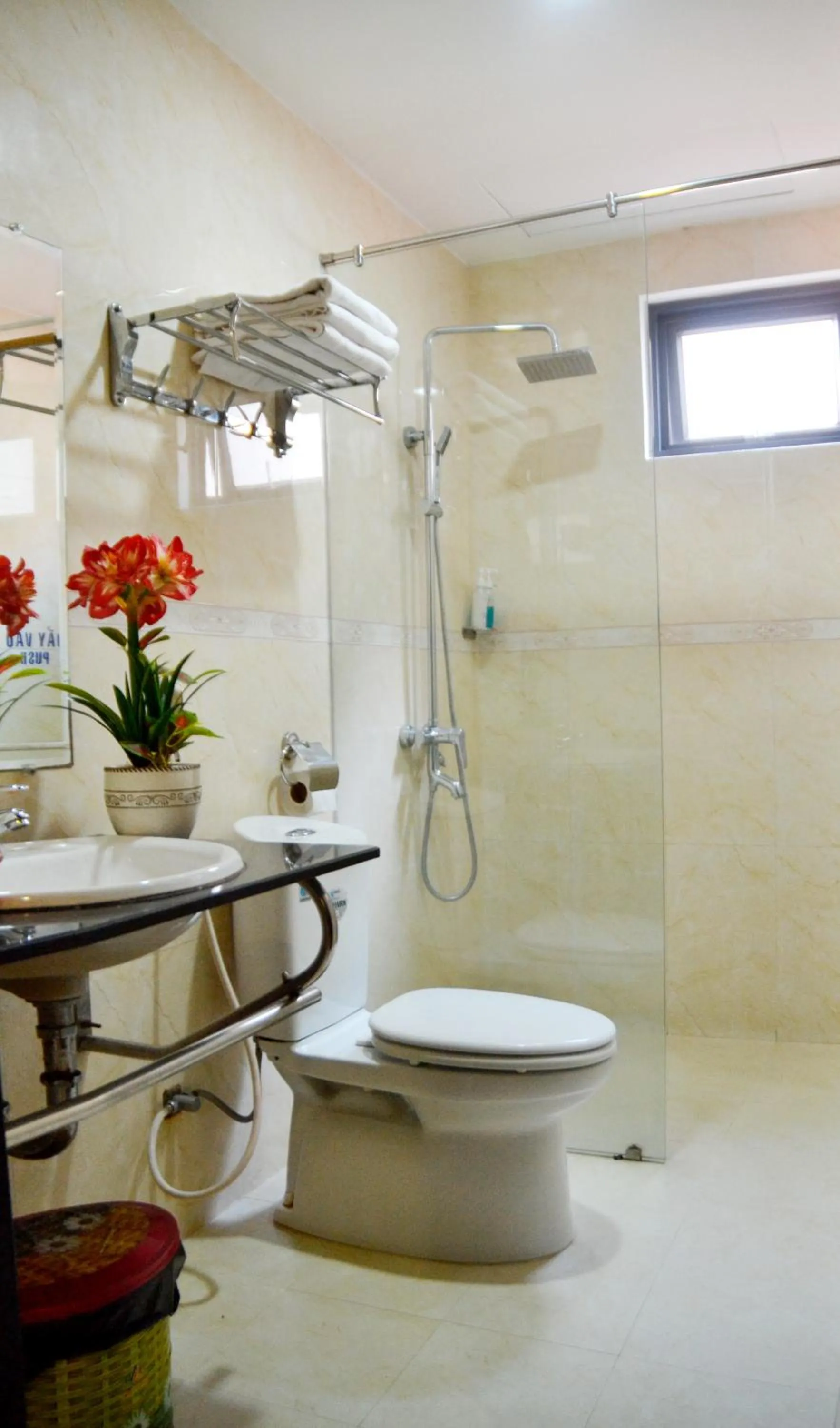 Shower in La Maison Danang Beach Hotel