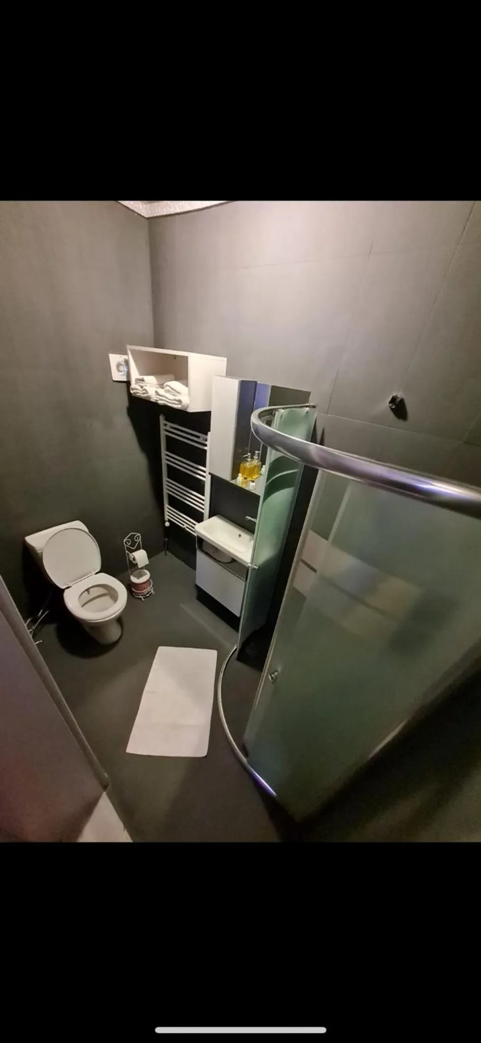 Bathroom in ENJOY HOUSE BOUTİQE OTEL