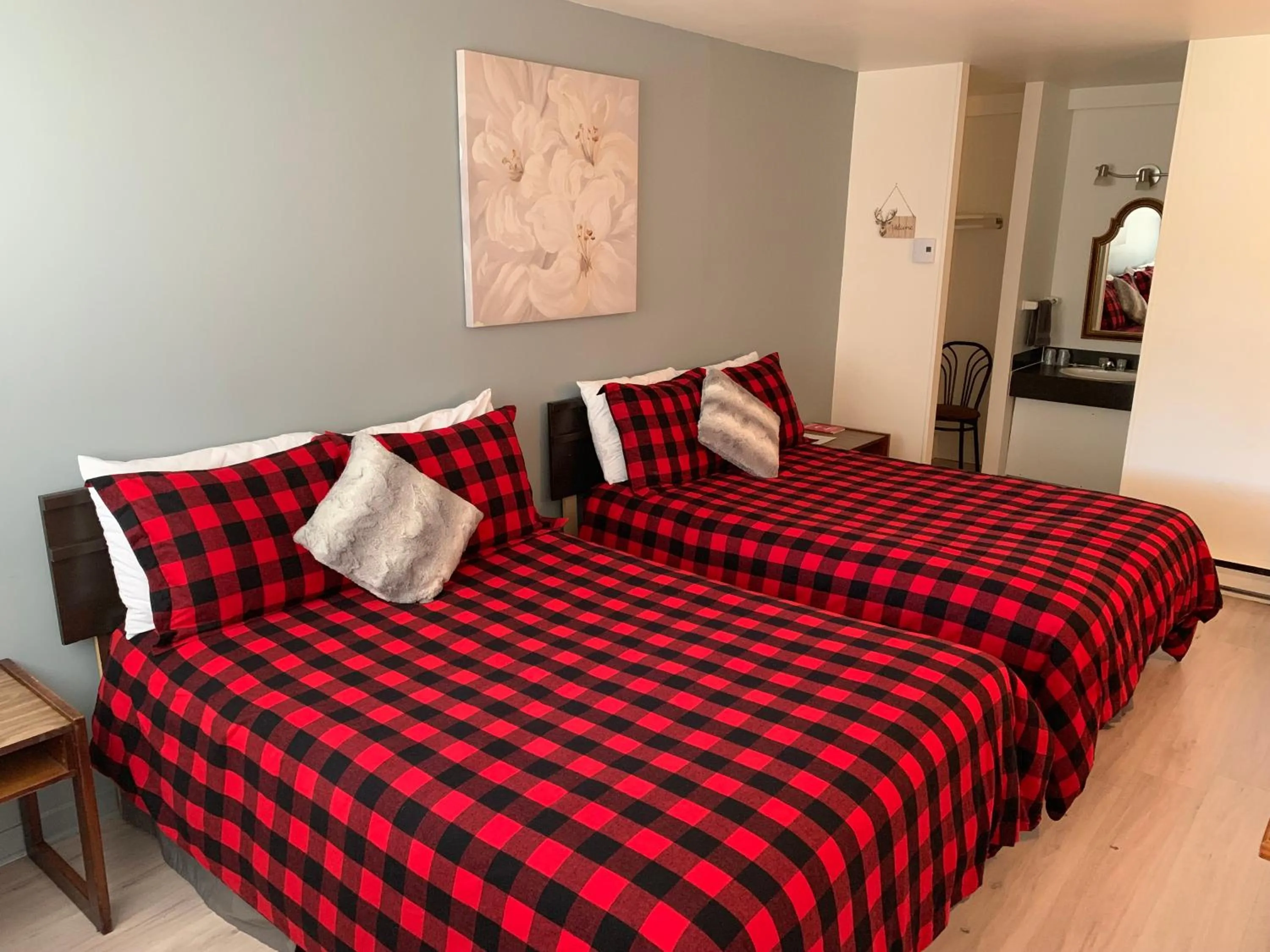 Bed in Motel Giffard