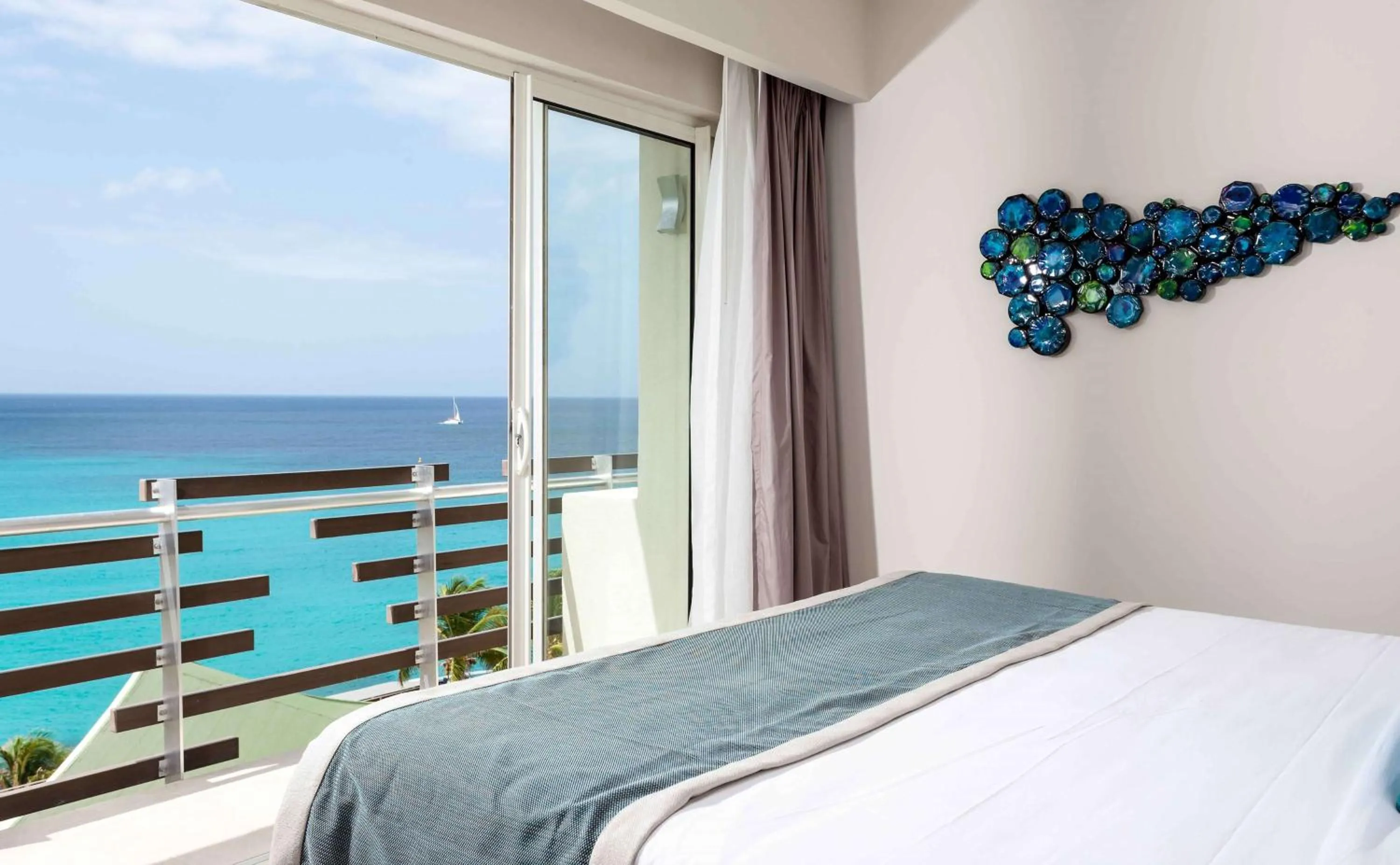 View (from property/room), Bed in Sonesta Ocean Point Resort- All Inclusive - Adults Only