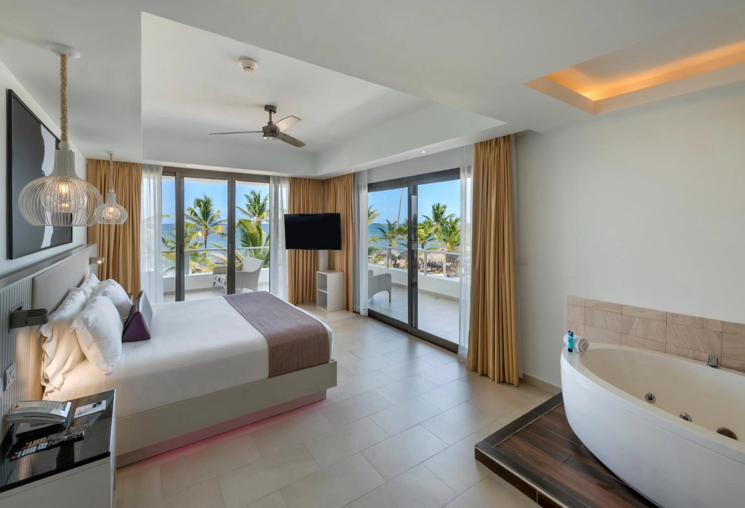 Photo of the whole room, Bed in Royalton CHIC Punta Cana, An Autograph Collection All-Inclusive Resort & Casino, Adults Only