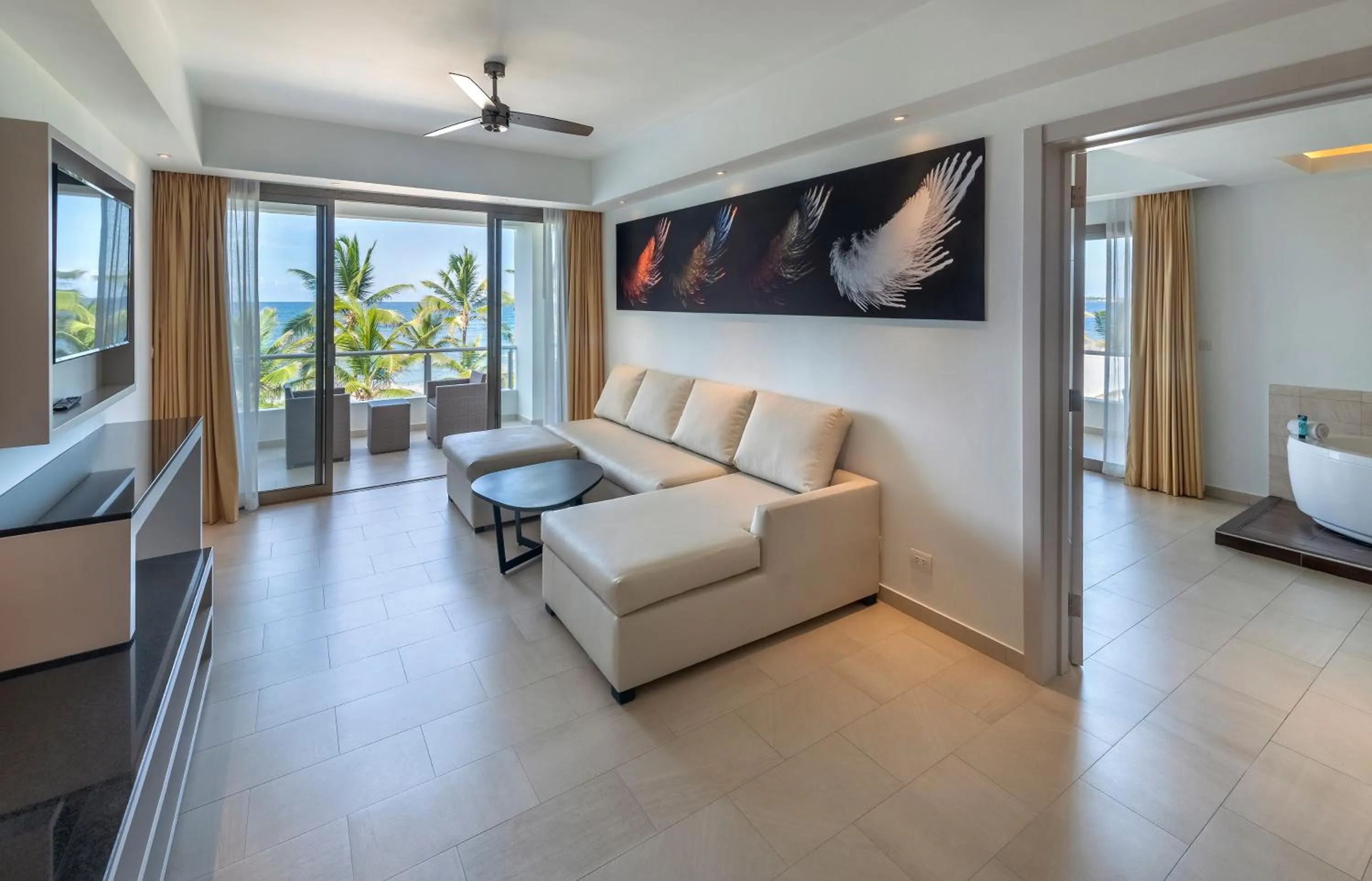 Living room in Royalton CHIC Punta Cana, An Autograph Collection All-Inclusive Resort & Casino, Adults Only