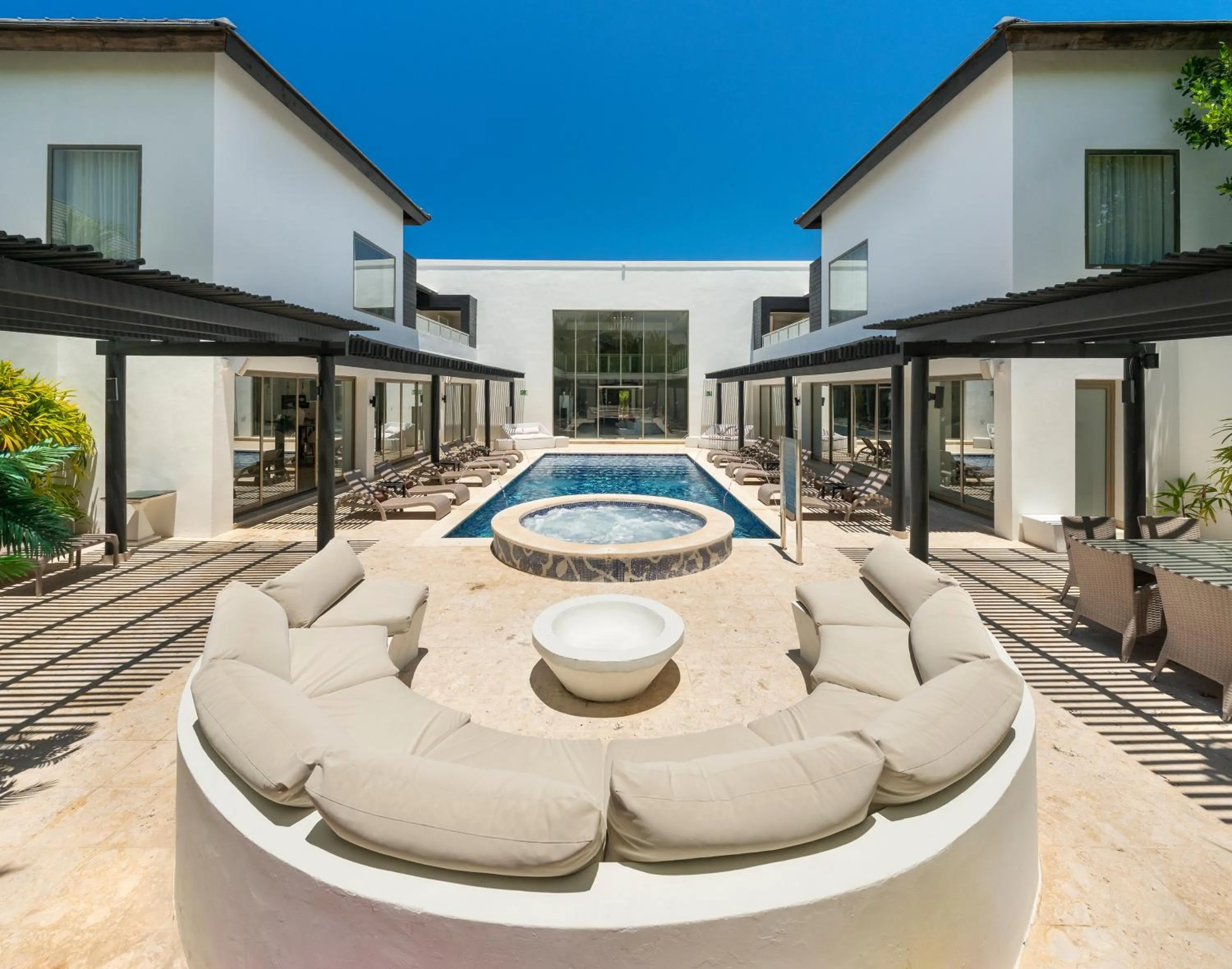 Patio in Royalton CHIC Punta Cana, An Autograph Collection All-Inclusive Resort & Casino, Adults Only