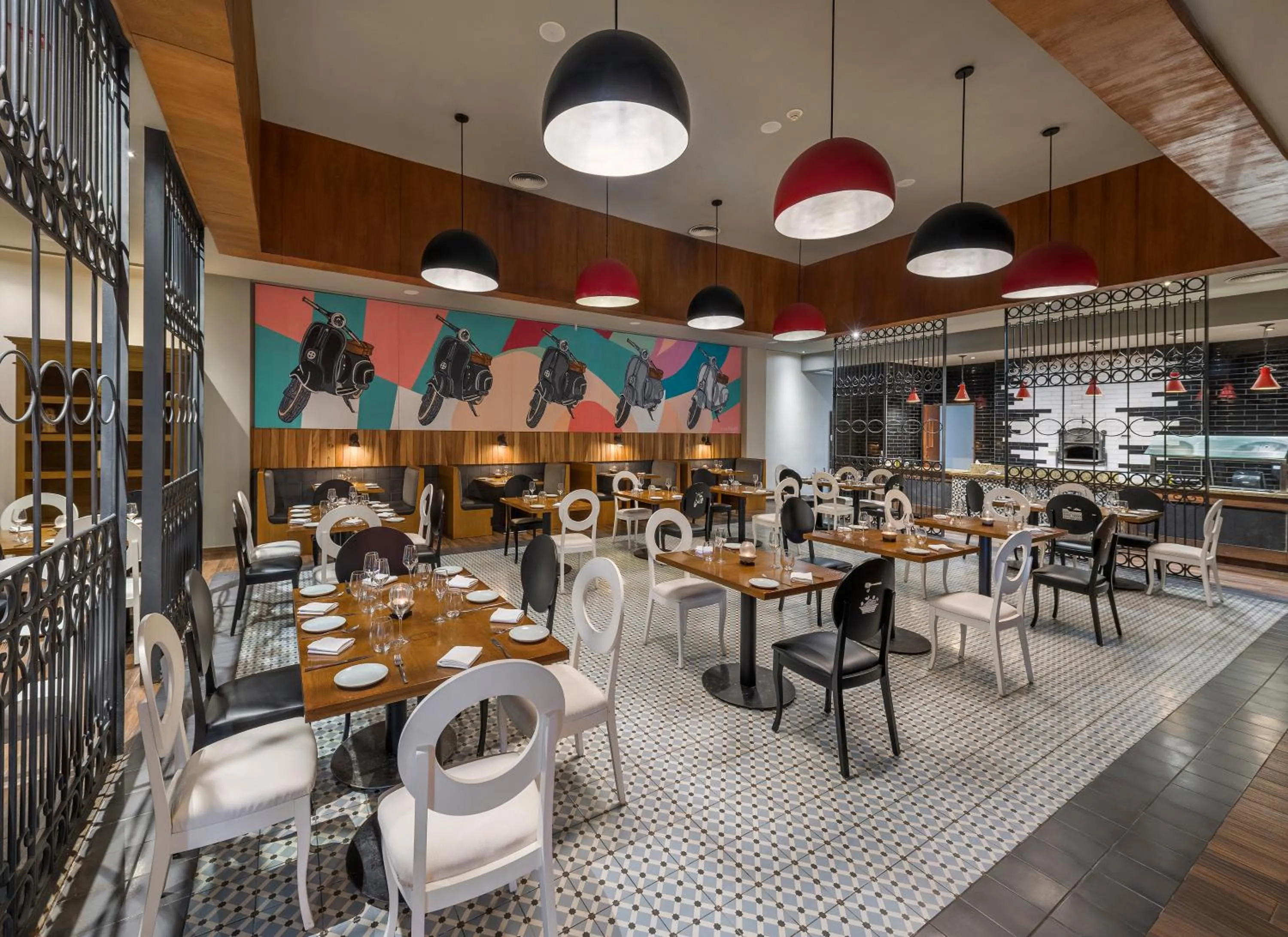 Restaurant/places to eat in Royalton CHIC Punta Cana, An Autograph Collection All-Inclusive Resort & Casino, Adults Only