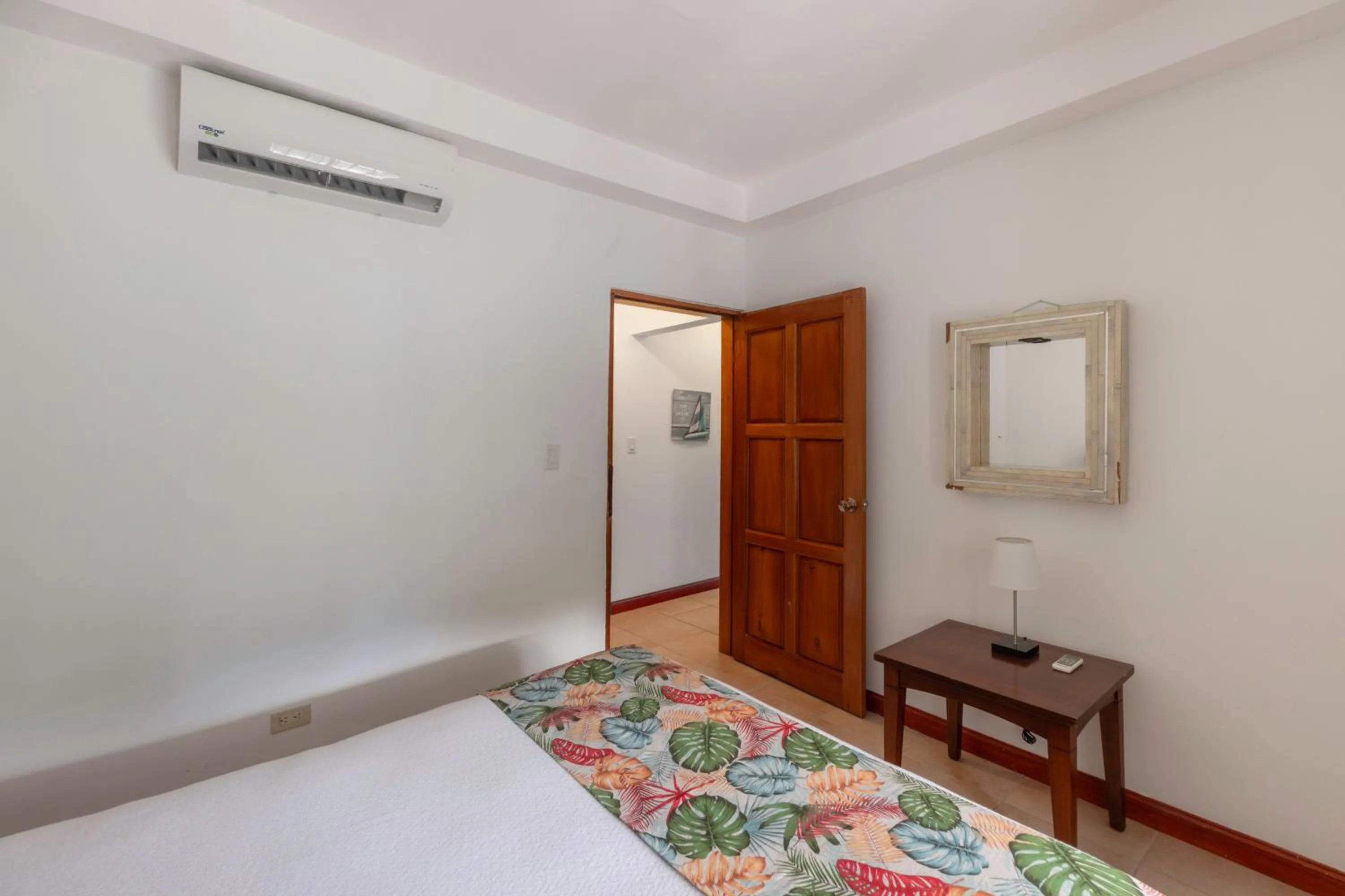 Bed in Jaco Laguna Resort & Beach Club