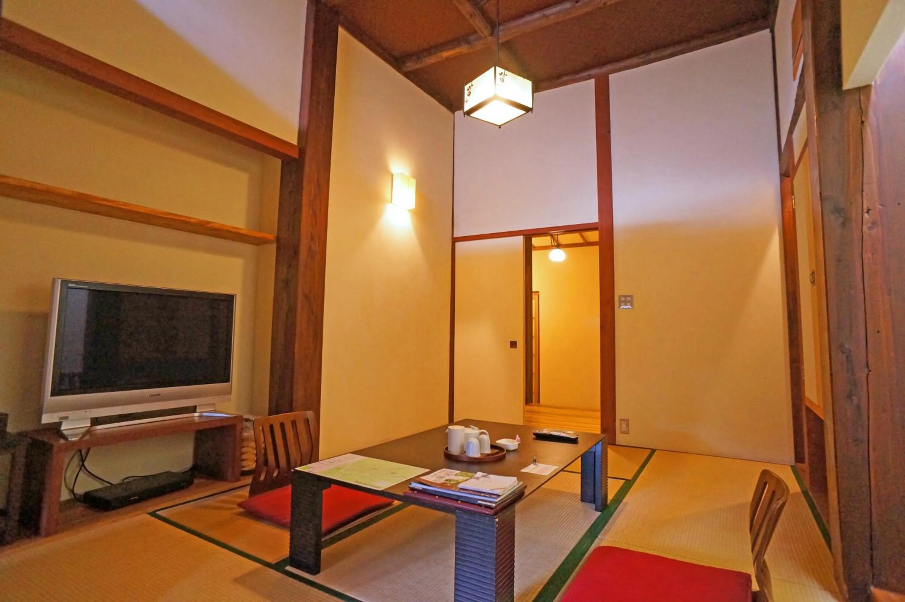 TV and multimedia in Mujinzo