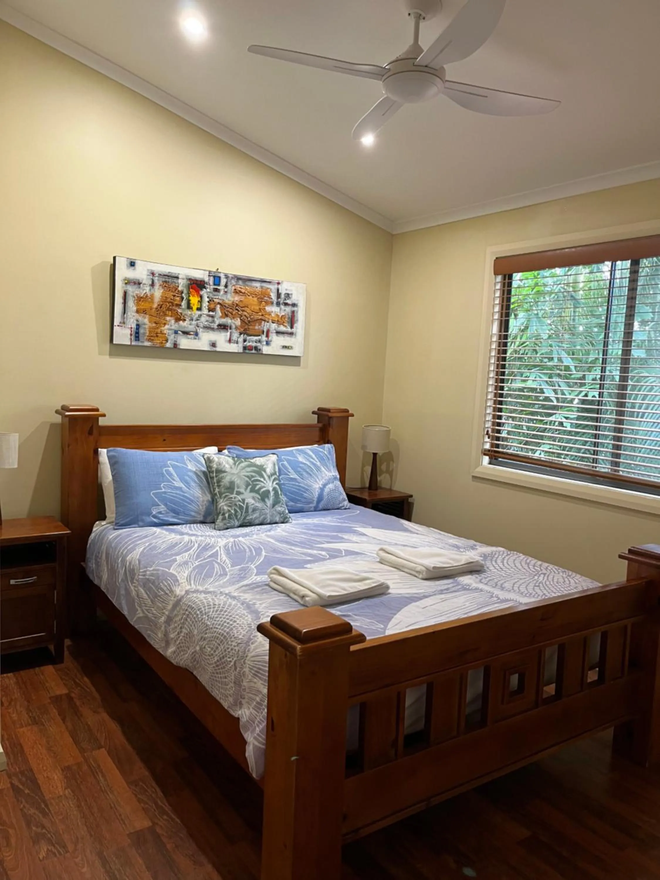 Bed in Safety Beach Bungalows