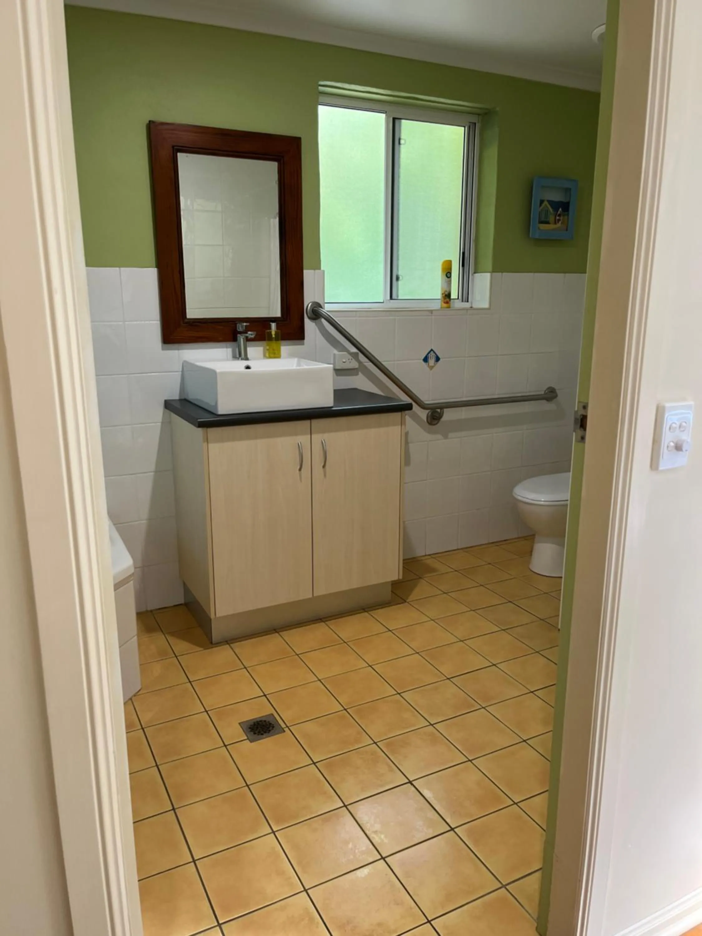 Safety Beach Bungalows