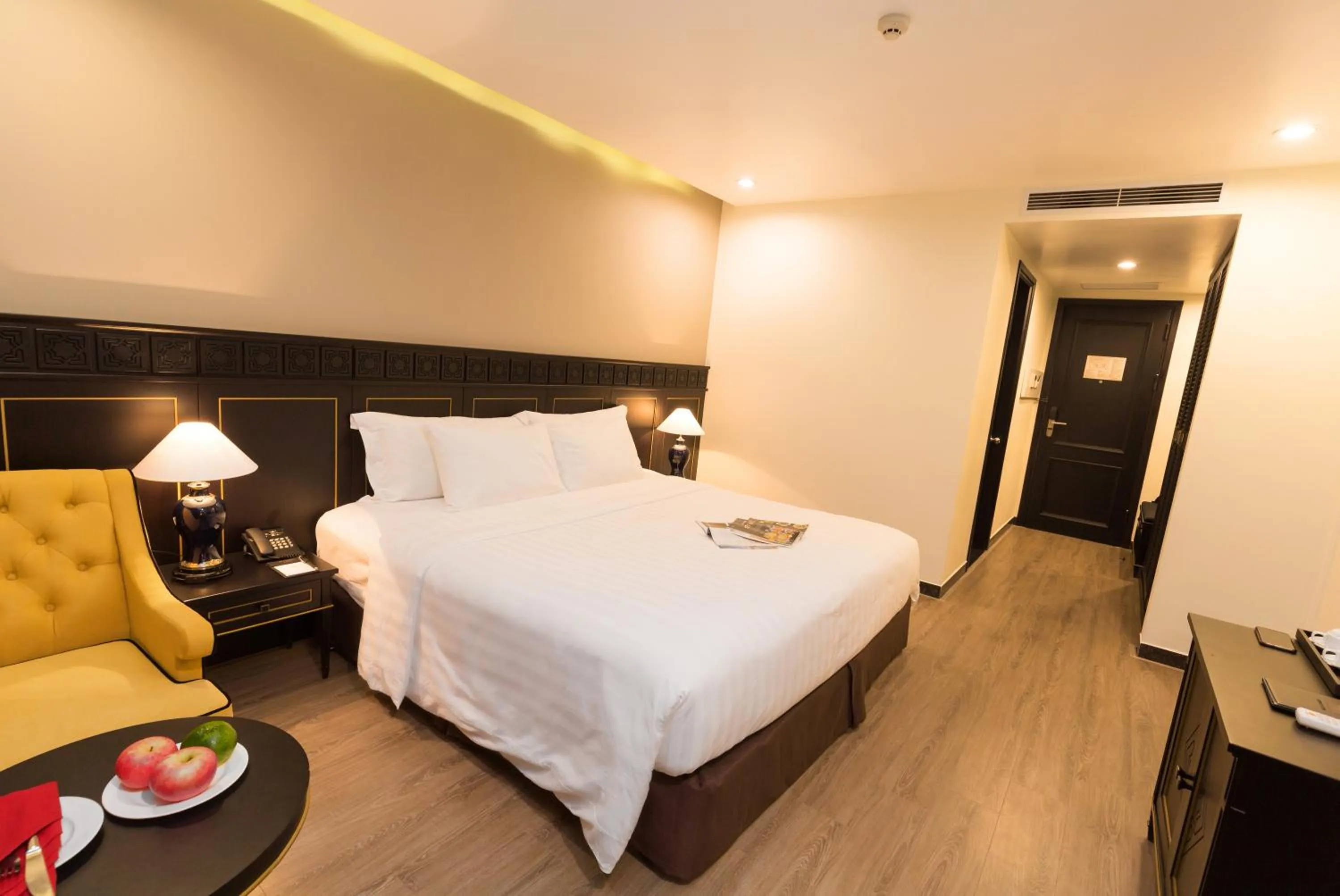 Bedroom, Bed in Hotel Sapa Square Affiliated by Melia