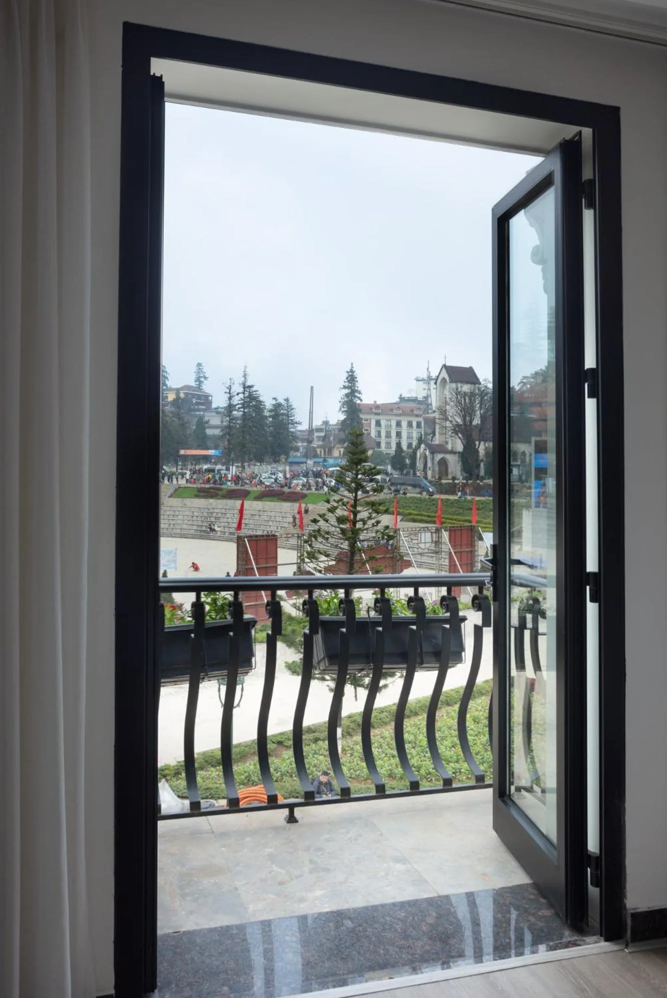 Balcony/Terrace in Hotel Sapa Square Affiliated by Melia