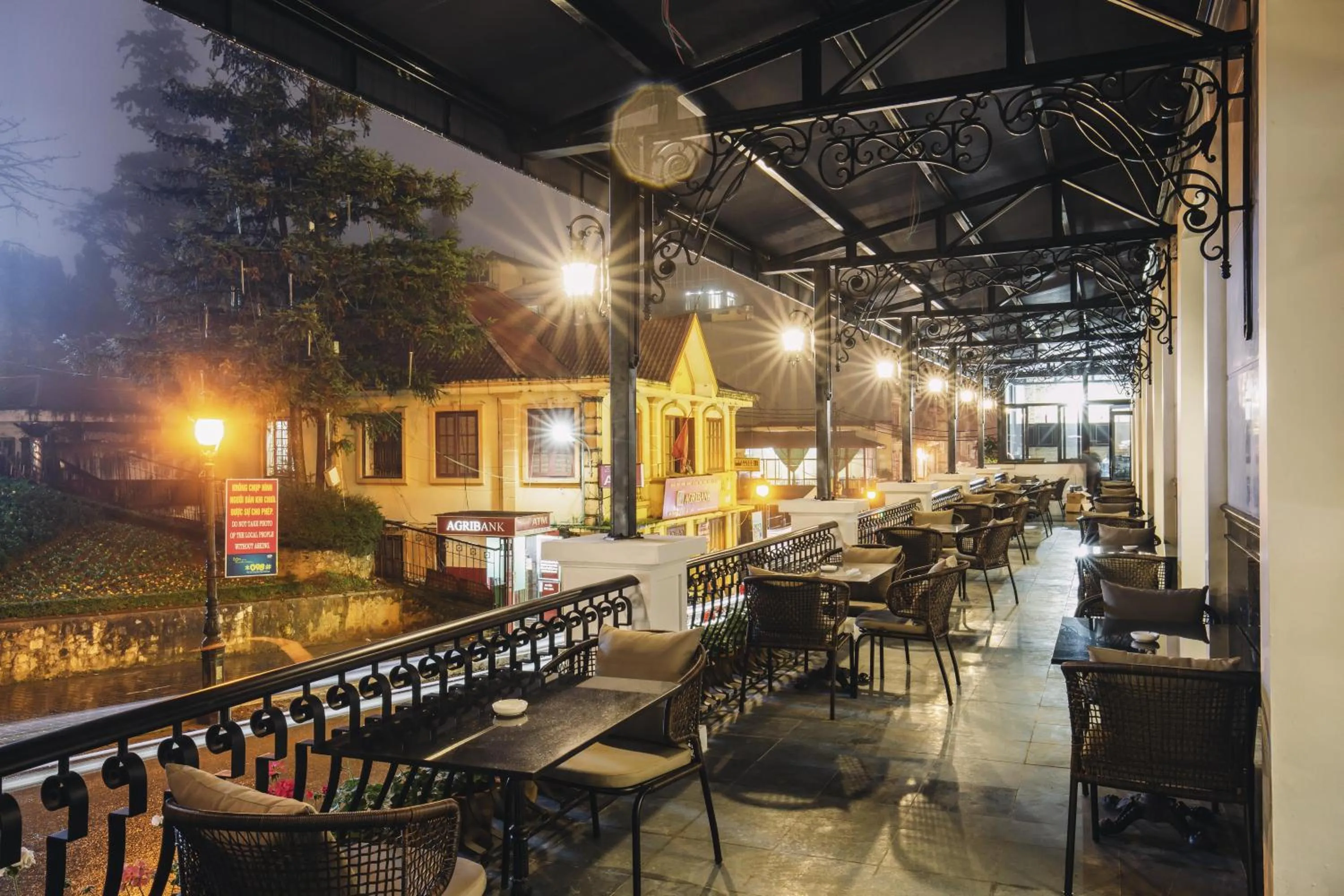 Restaurant/places to eat in Hotel Sapa Square Affiliated by Melia