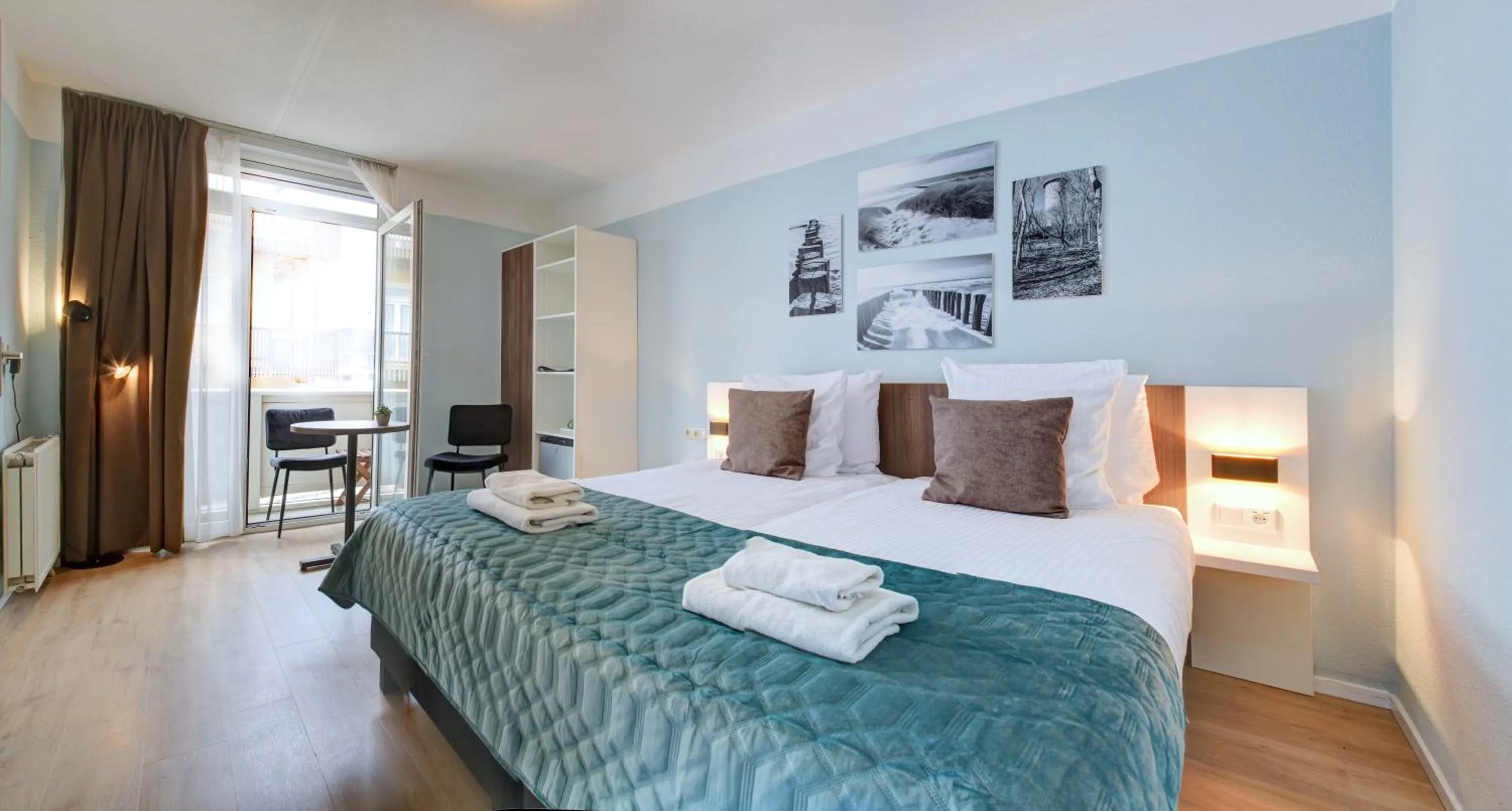 Bed in Hotel Duinlust