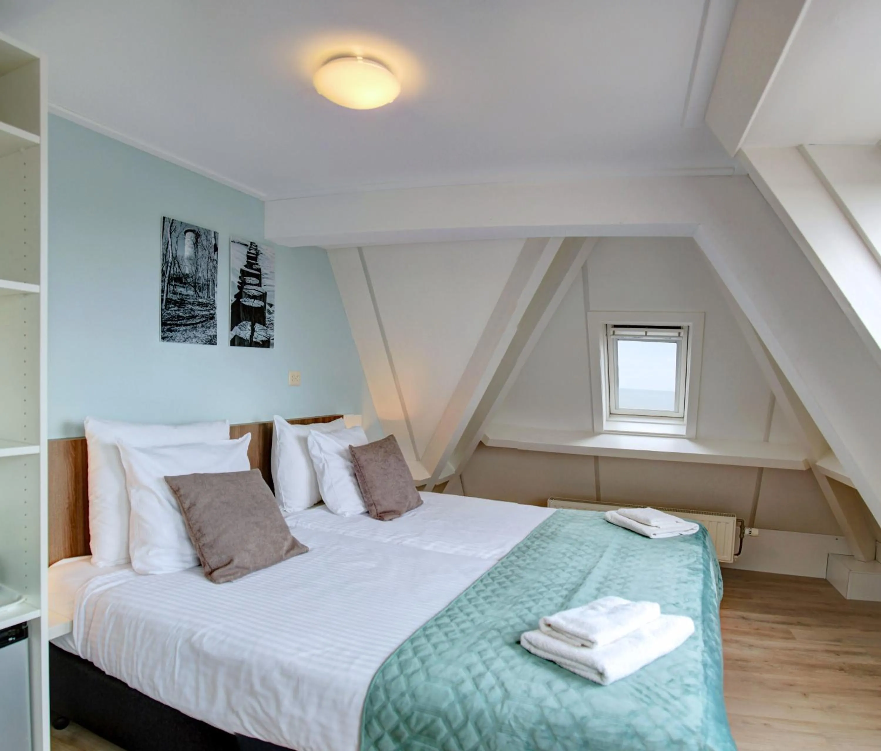 Bed in Hotel Duinlust