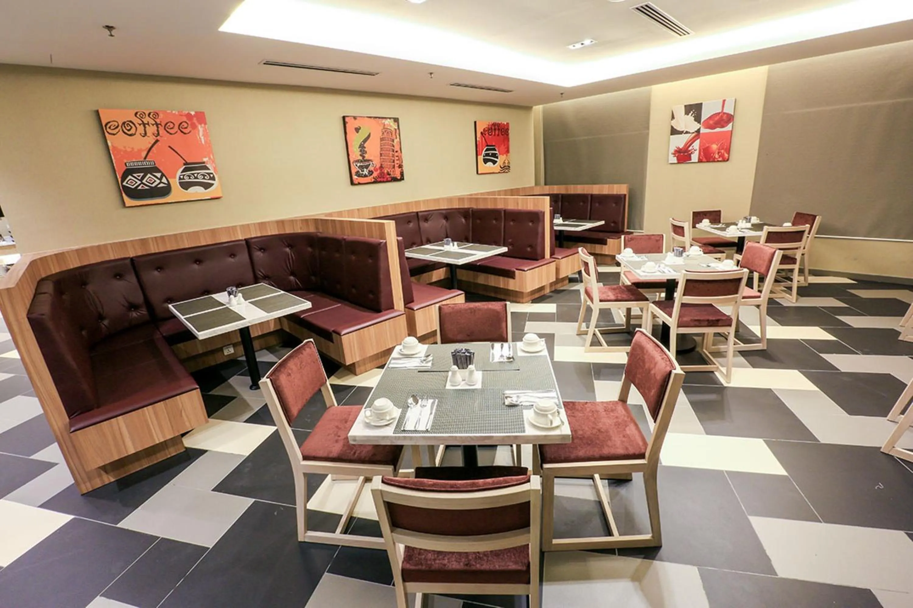 Restaurant/places to eat in Eco Tree Hotel, Melaka