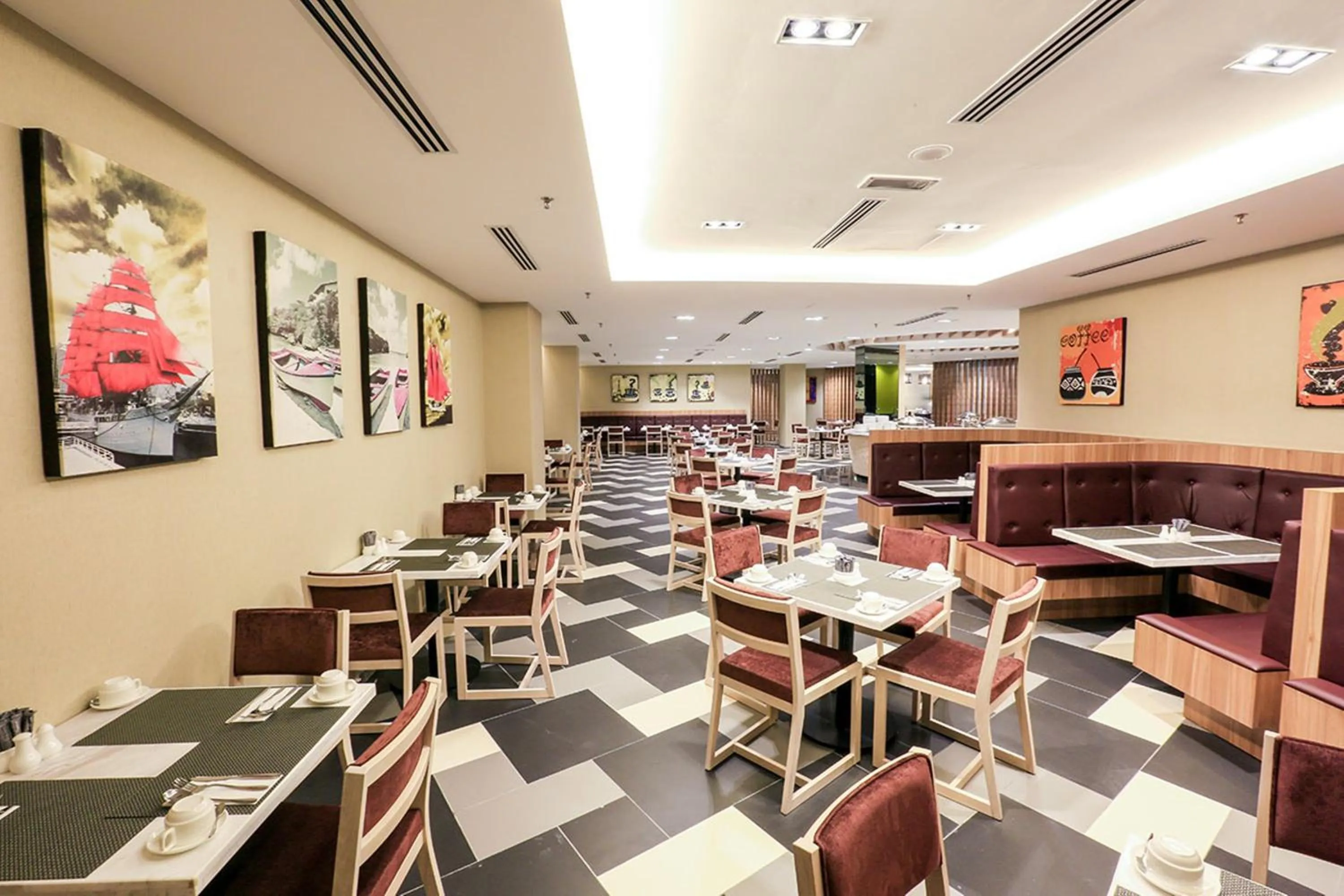 Restaurant/places to eat in Eco Tree Hotel, Melaka