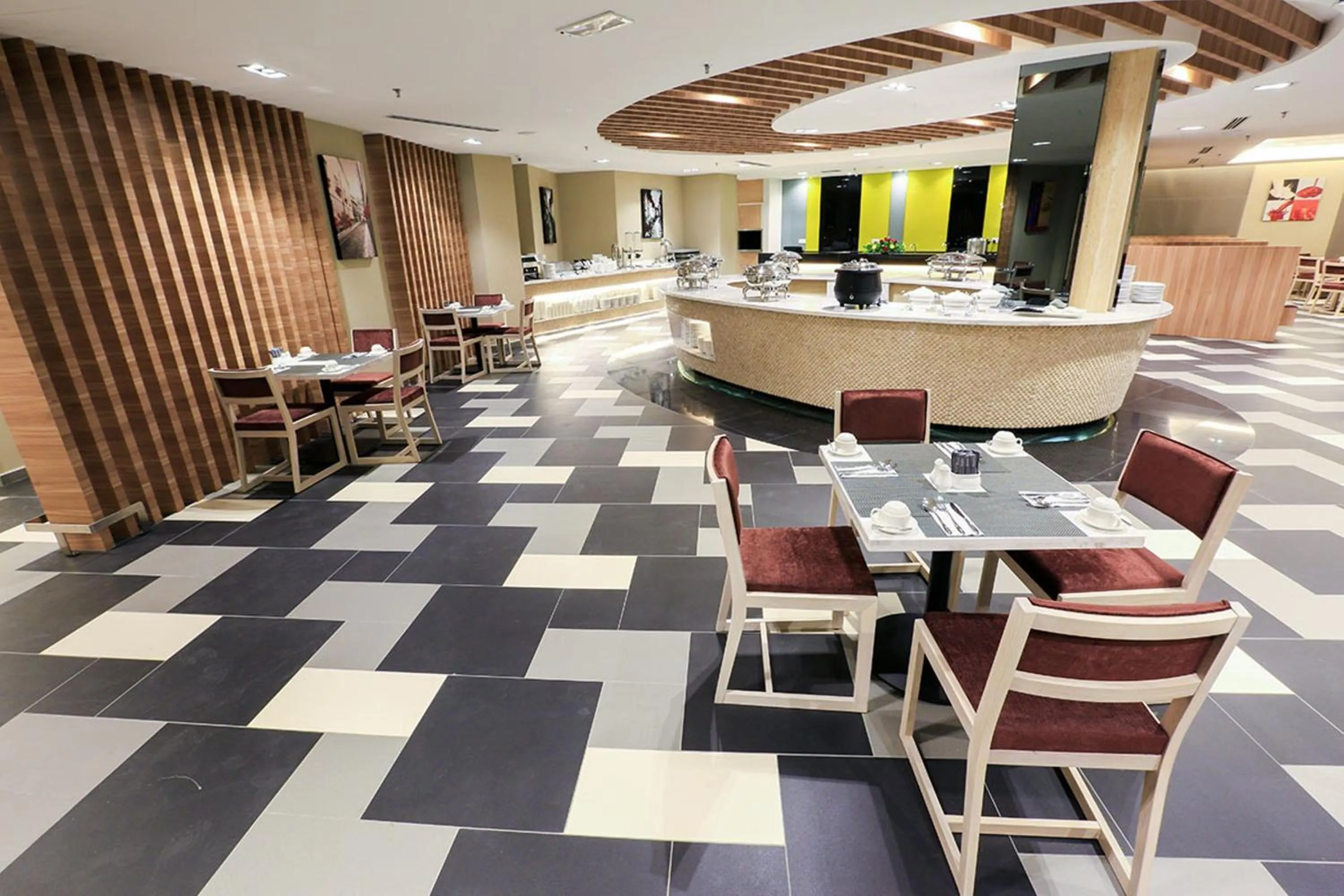 Restaurant/places to eat in Eco Tree Hotel, Melaka