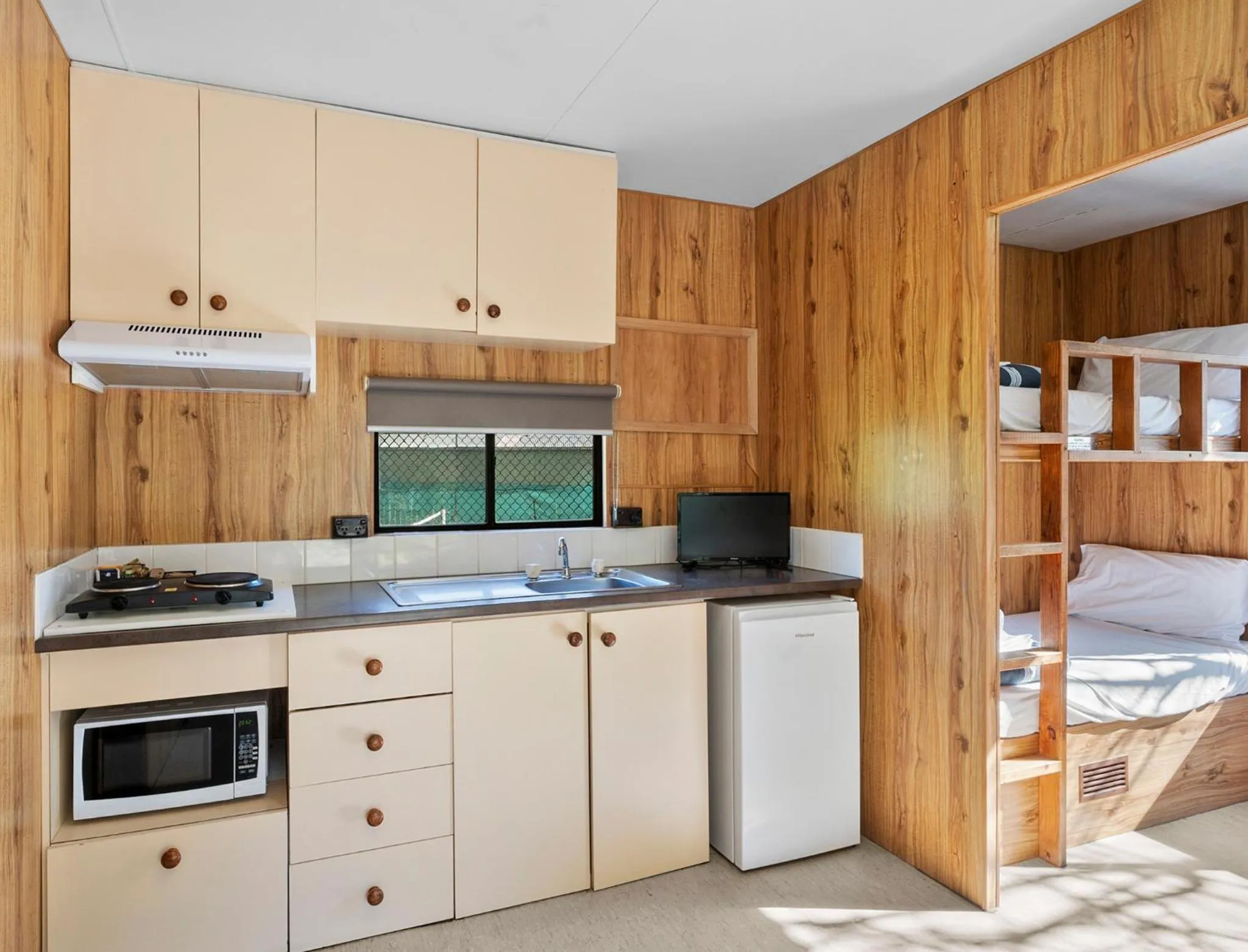 Kitchen or kitchenette in Shepparton Holiday Park and Village