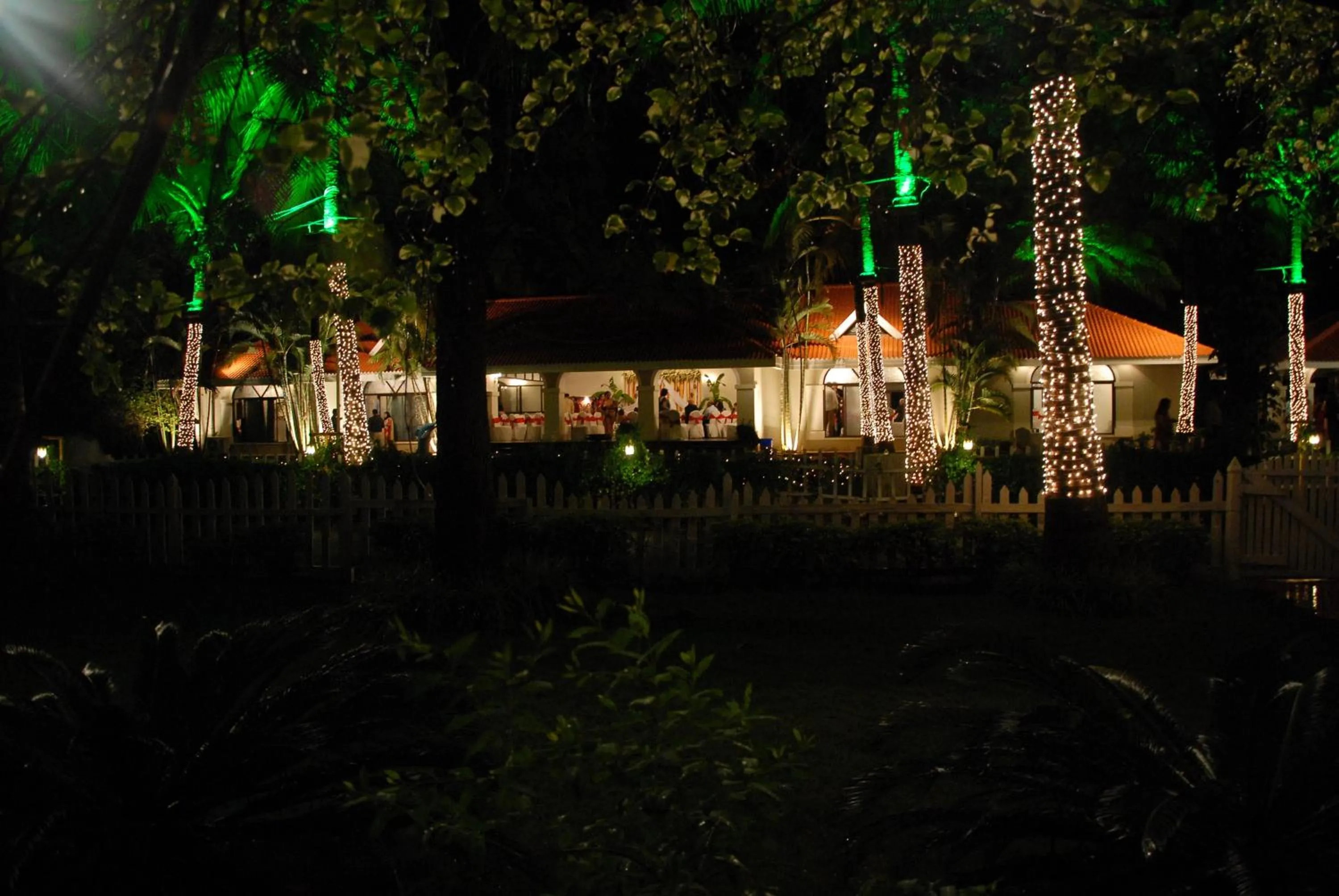 Property building in Fantasy Golf Resort