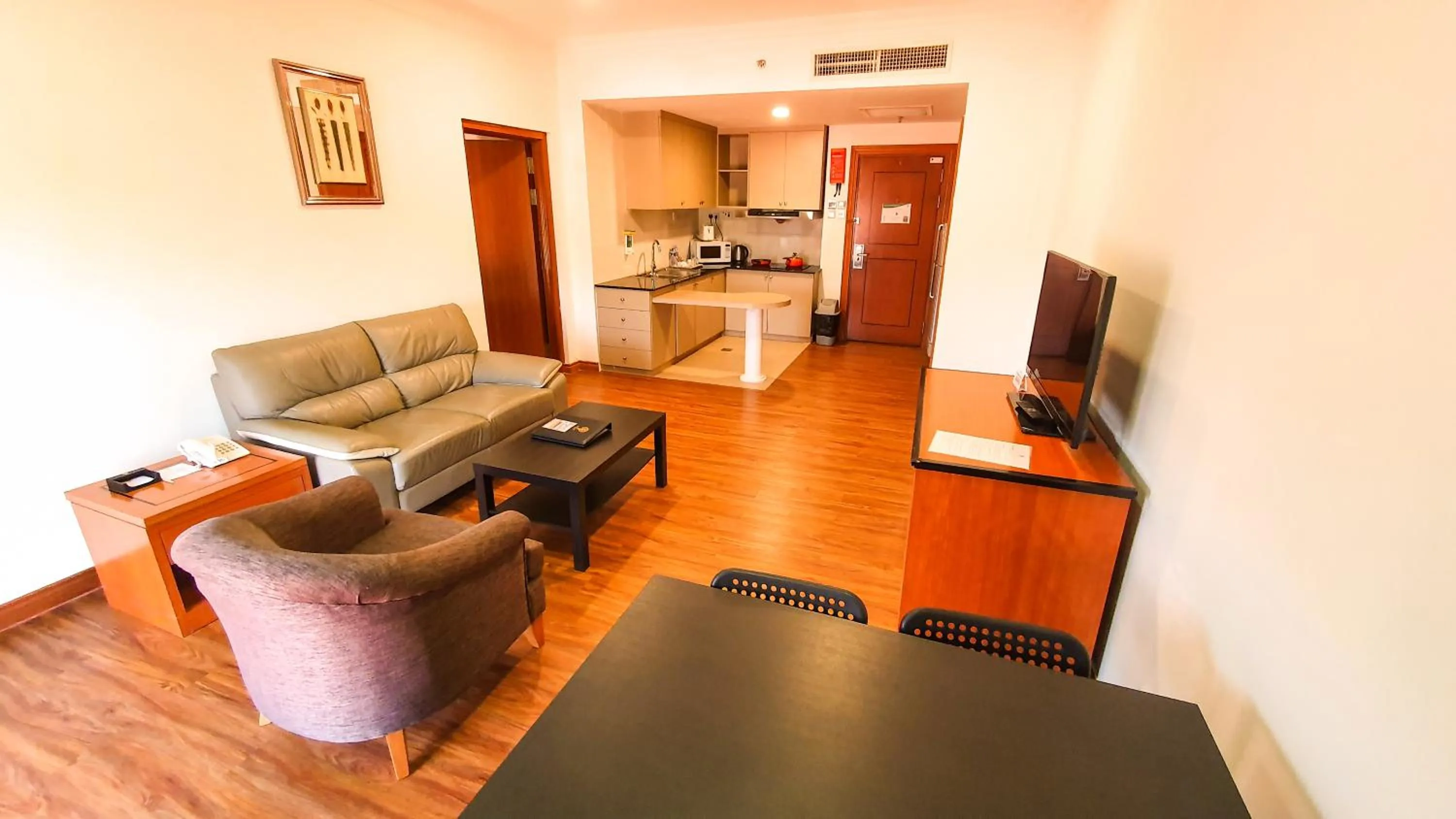 Living room in Parkview Hotel